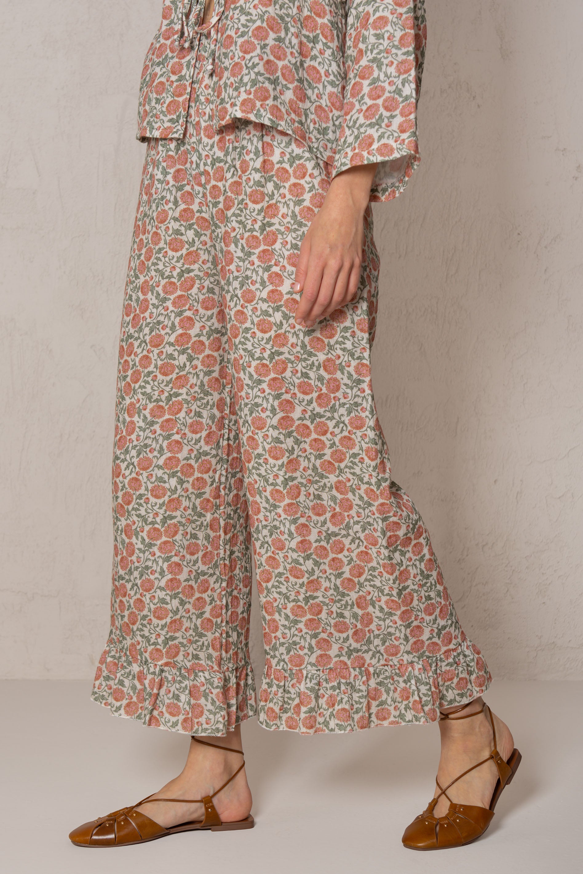 CHLOE PANTS // VINTAGE FLORAL
