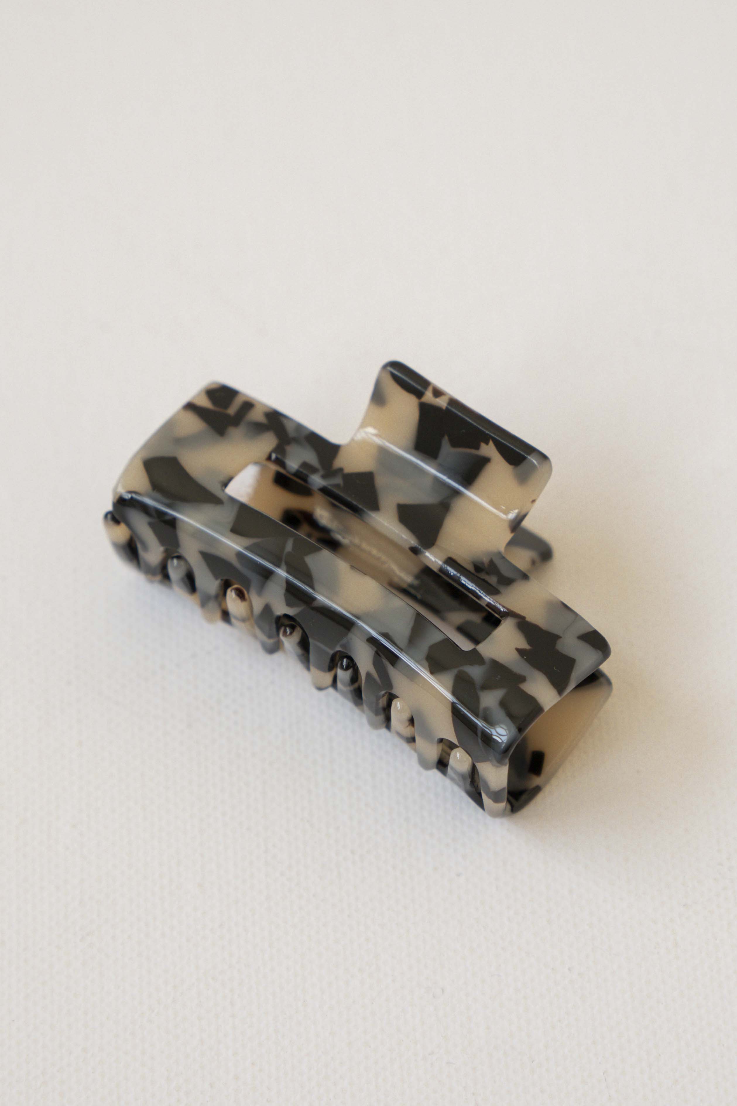 PINZA ÁMBAR PEQUEÑA