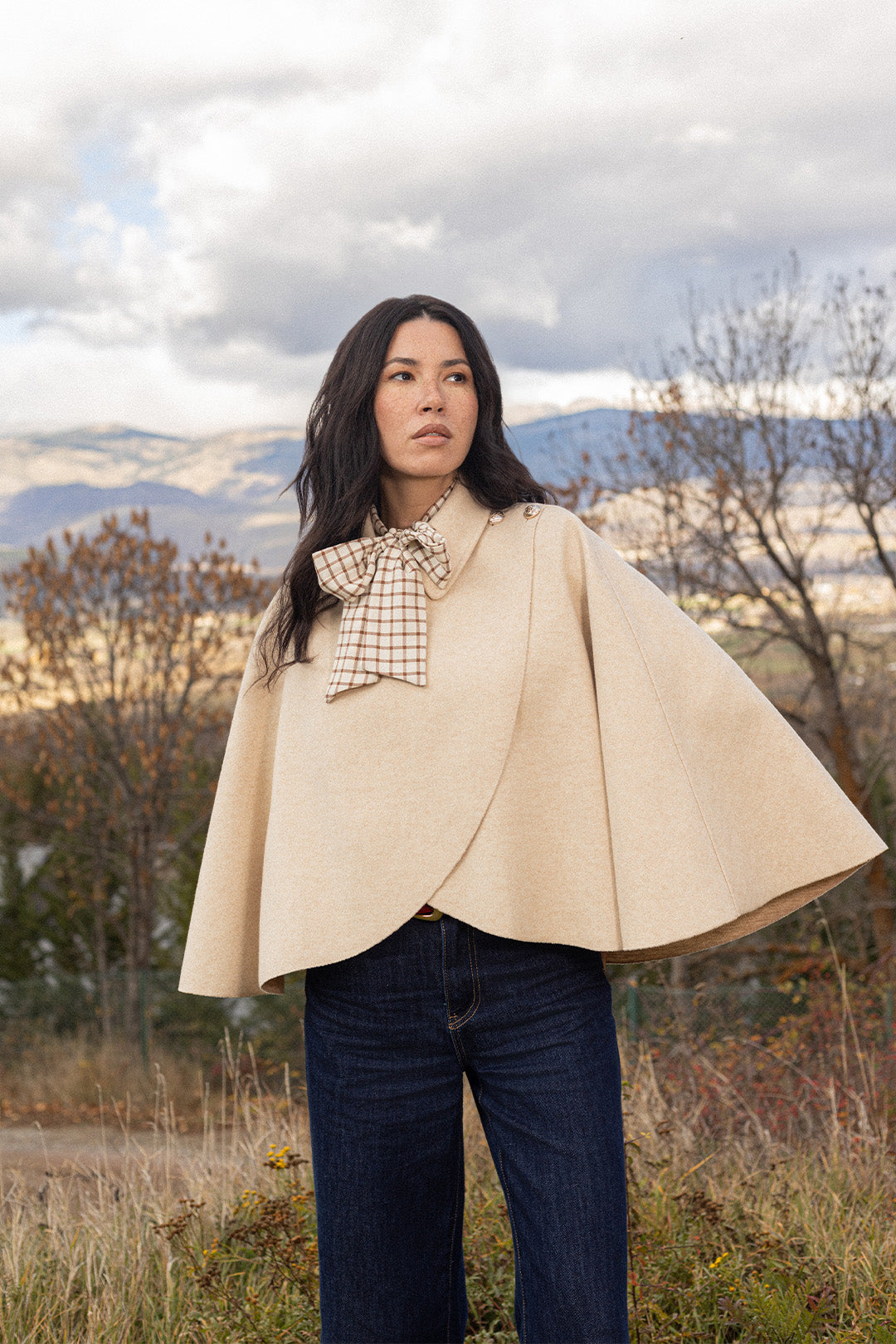 CAROLINA CAPE // BEIGE