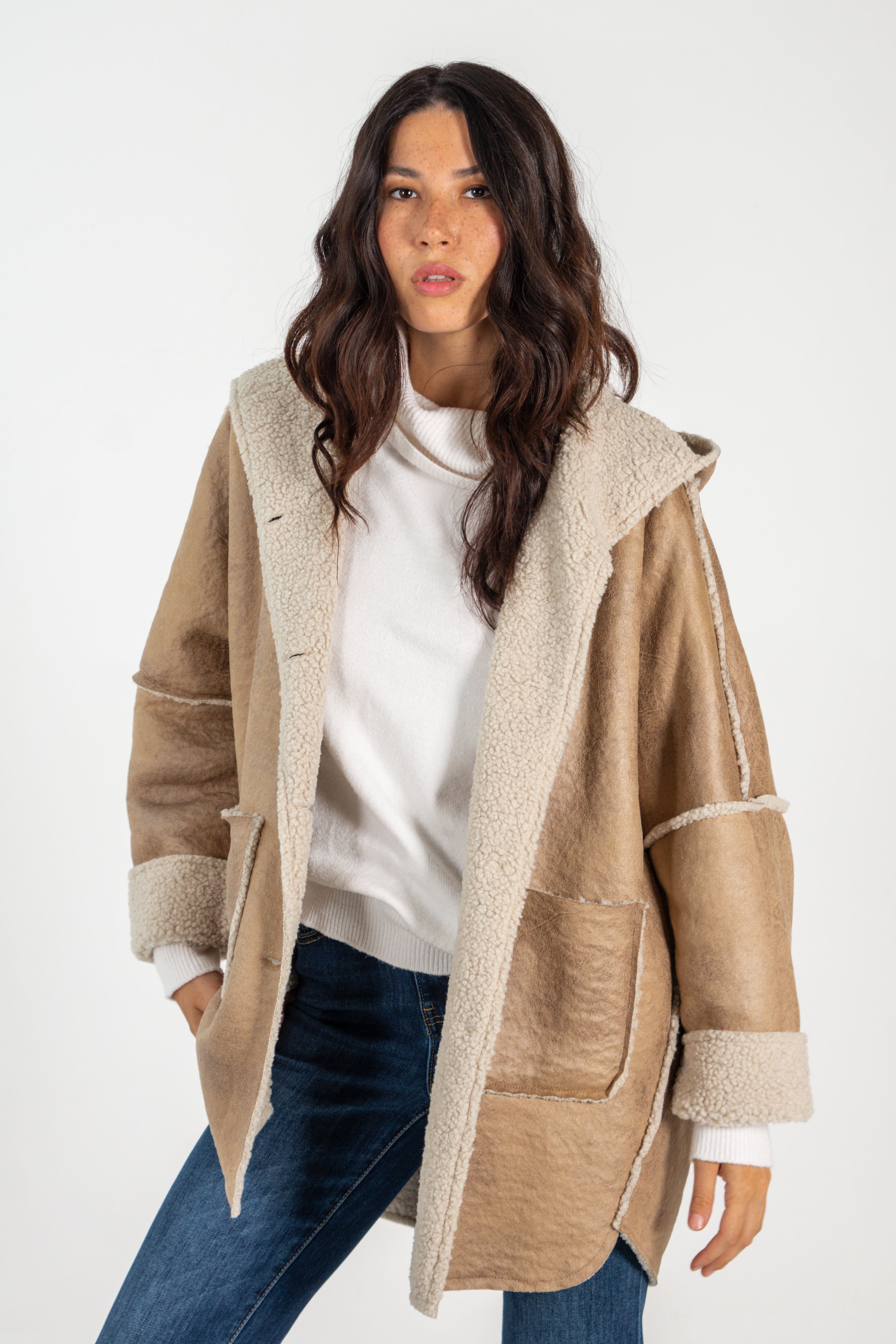 MANUELA COAT // TAUPE