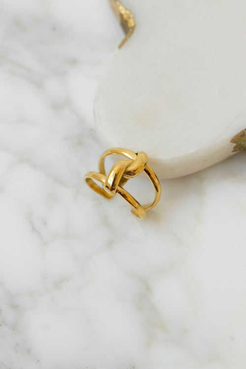 KNOTTED RING image 1