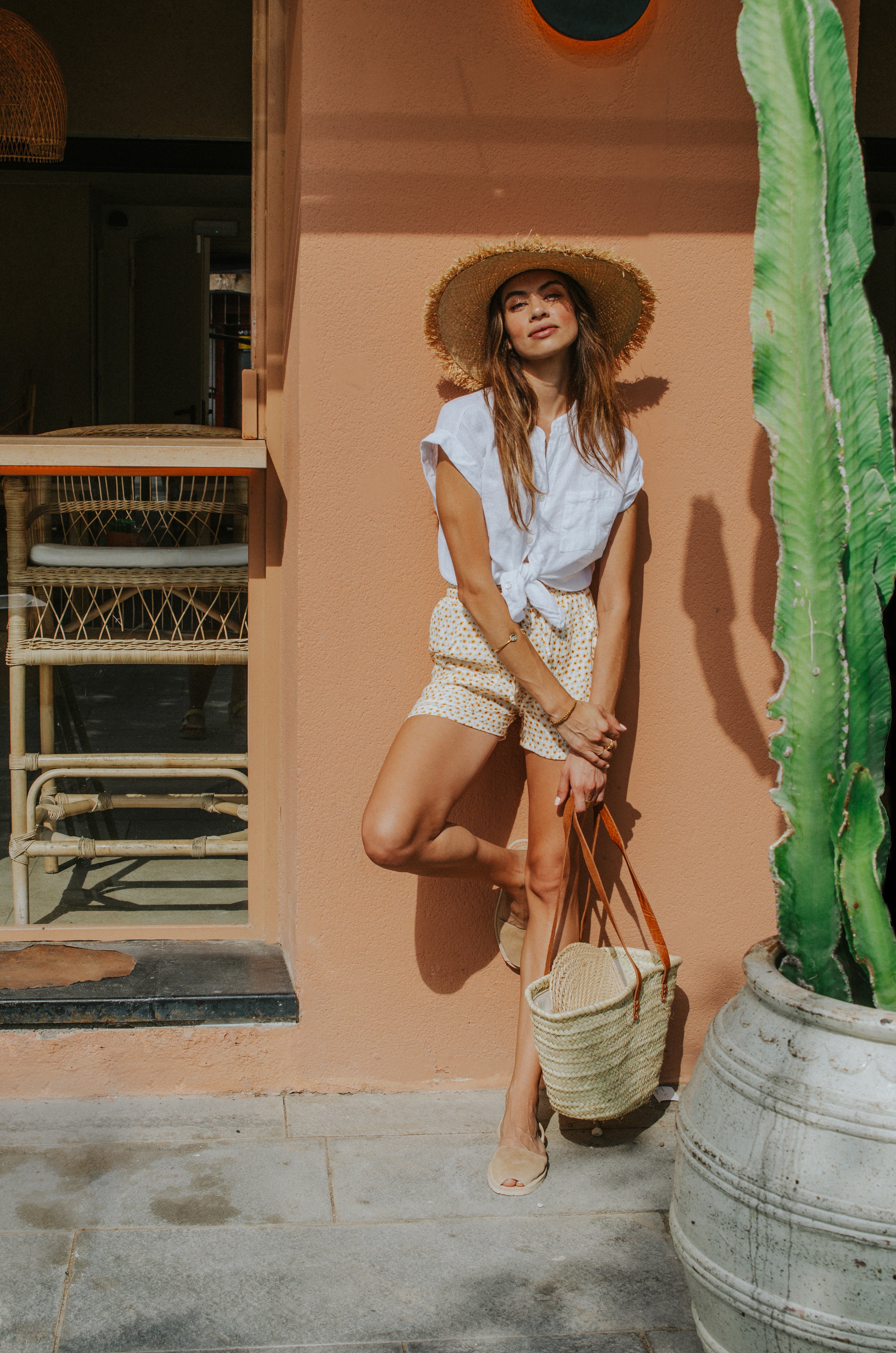 SARA SHORTS // YELLOW