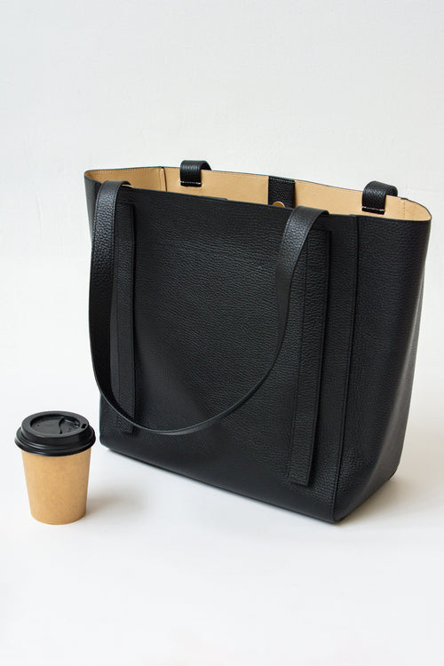 SANDRA BAG // BLACK image 1