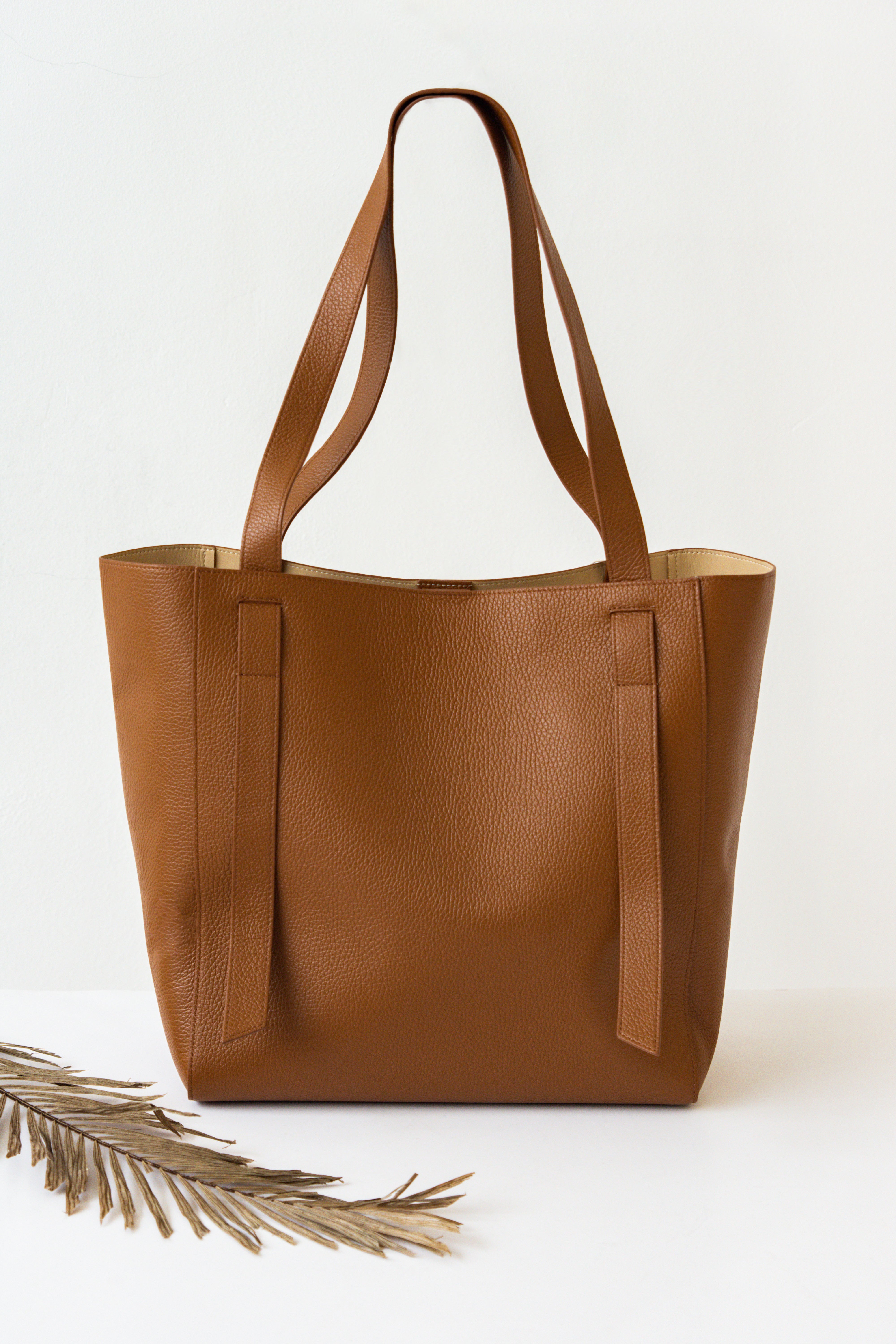 SANDRA BAG // CAMEL