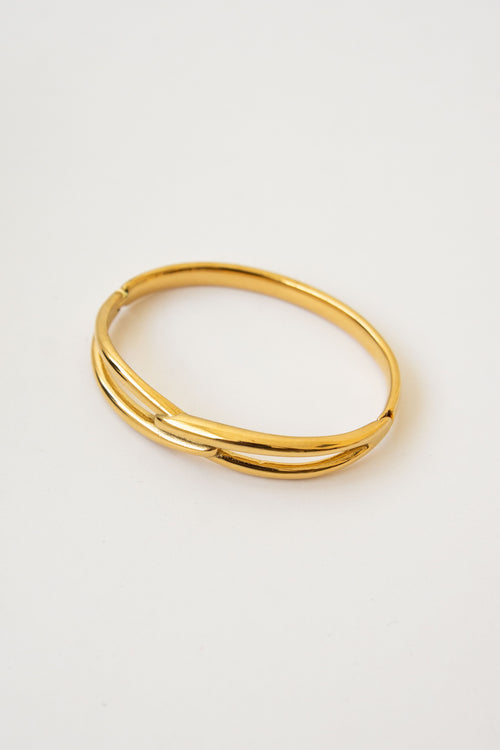 INTERTWINED BRACELET image 1