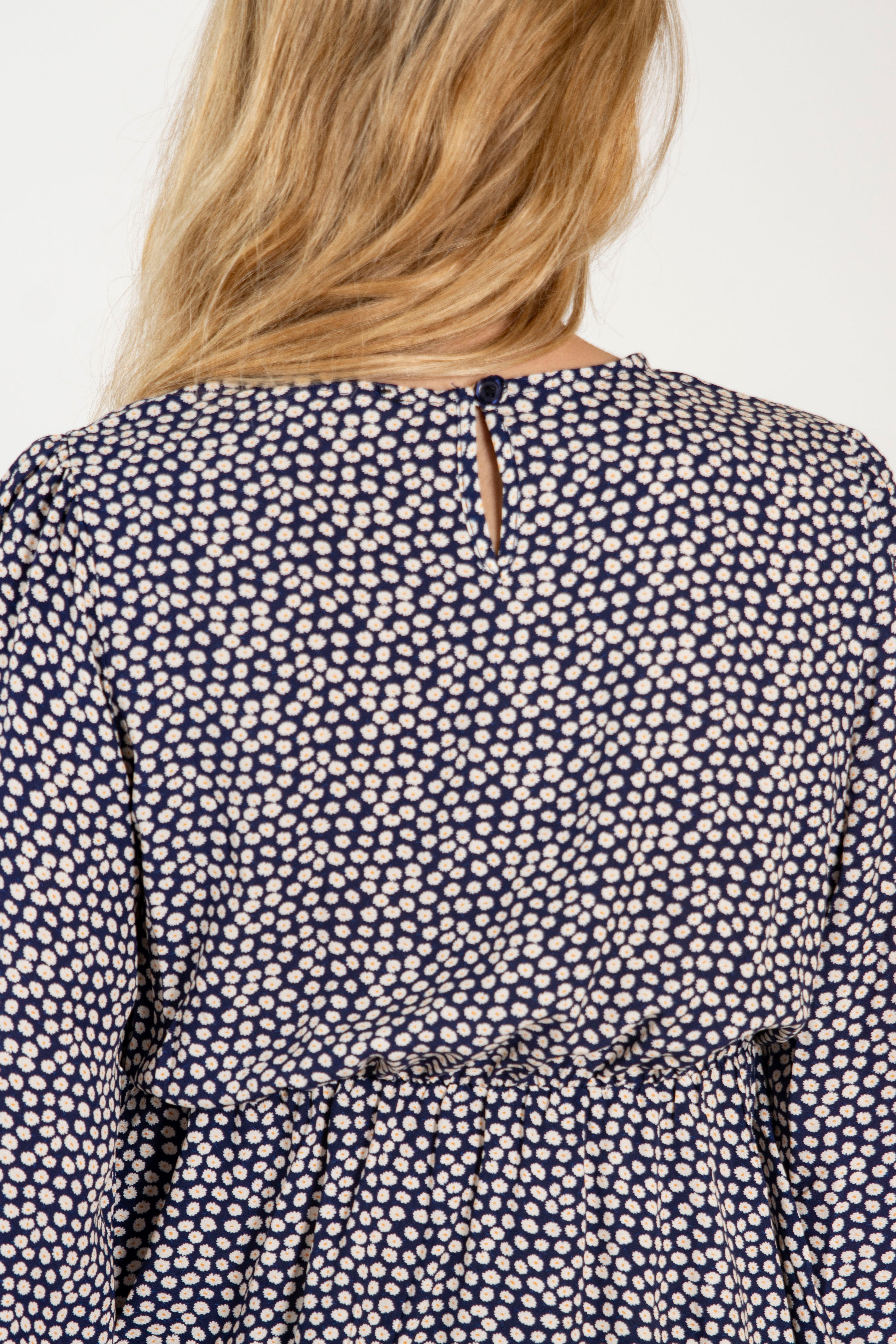 PATTY SHIRT // DARK BLUE FLOWERS