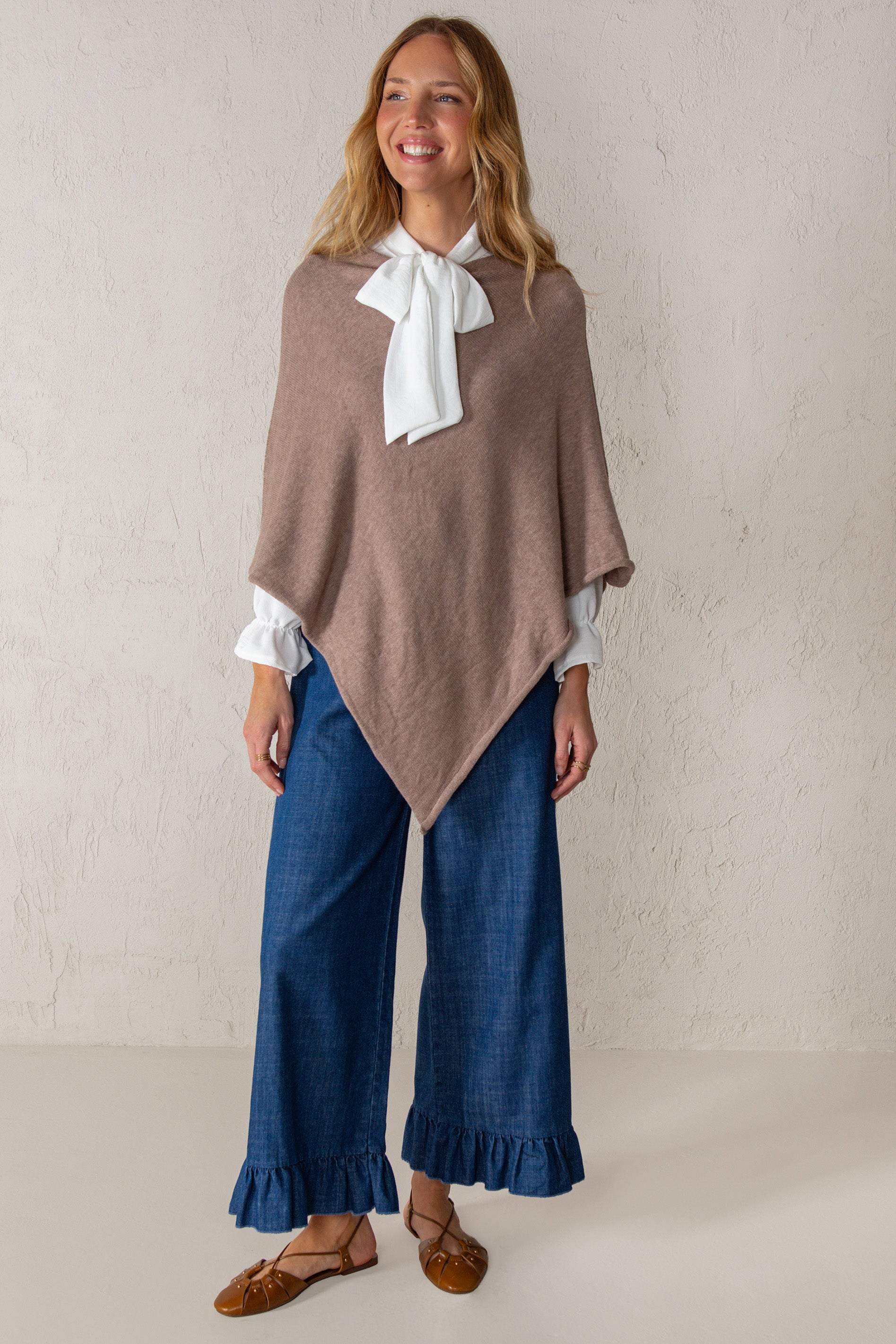 CAPA AURORA // TAUPE