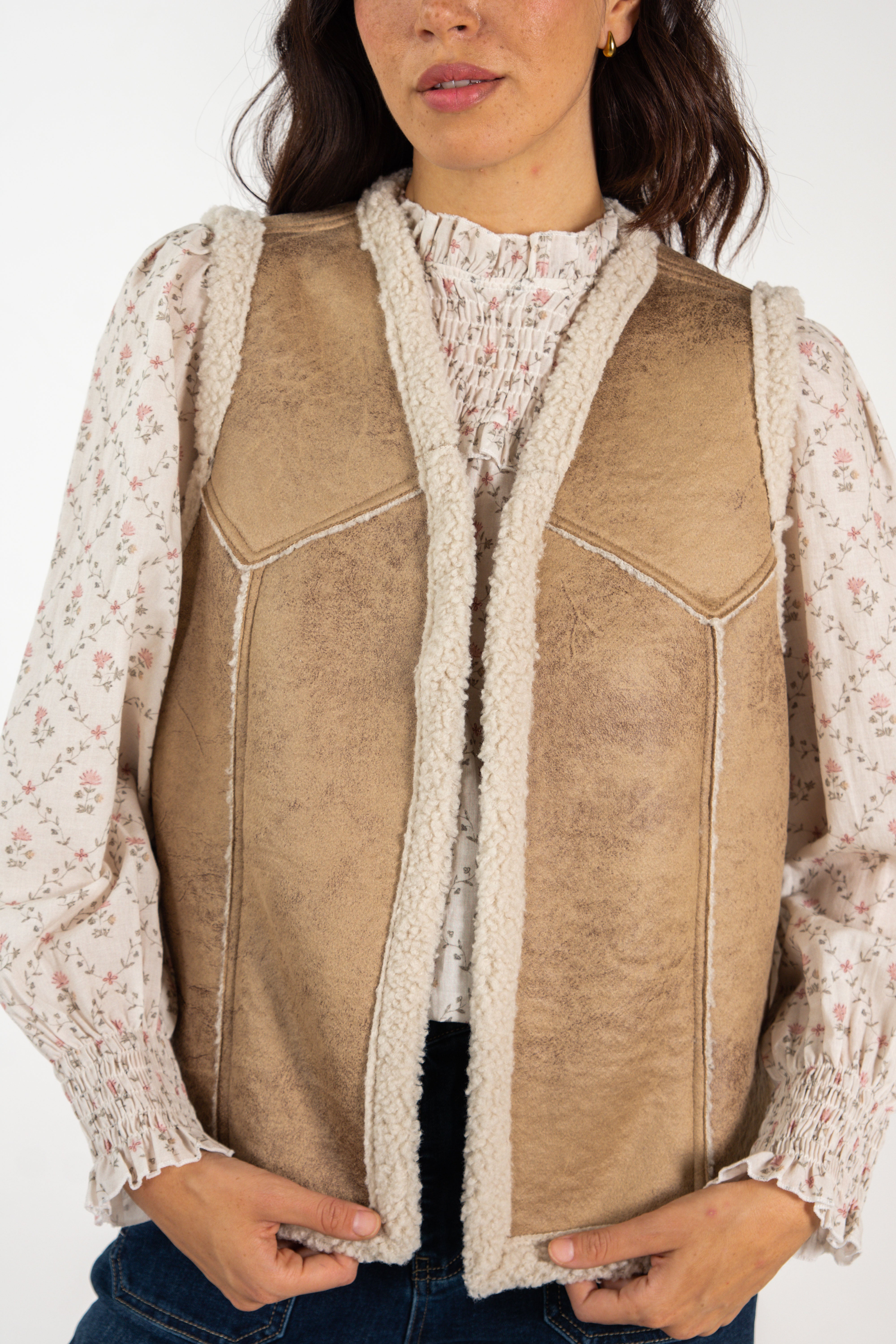 SUSANA VEST // TAUPE