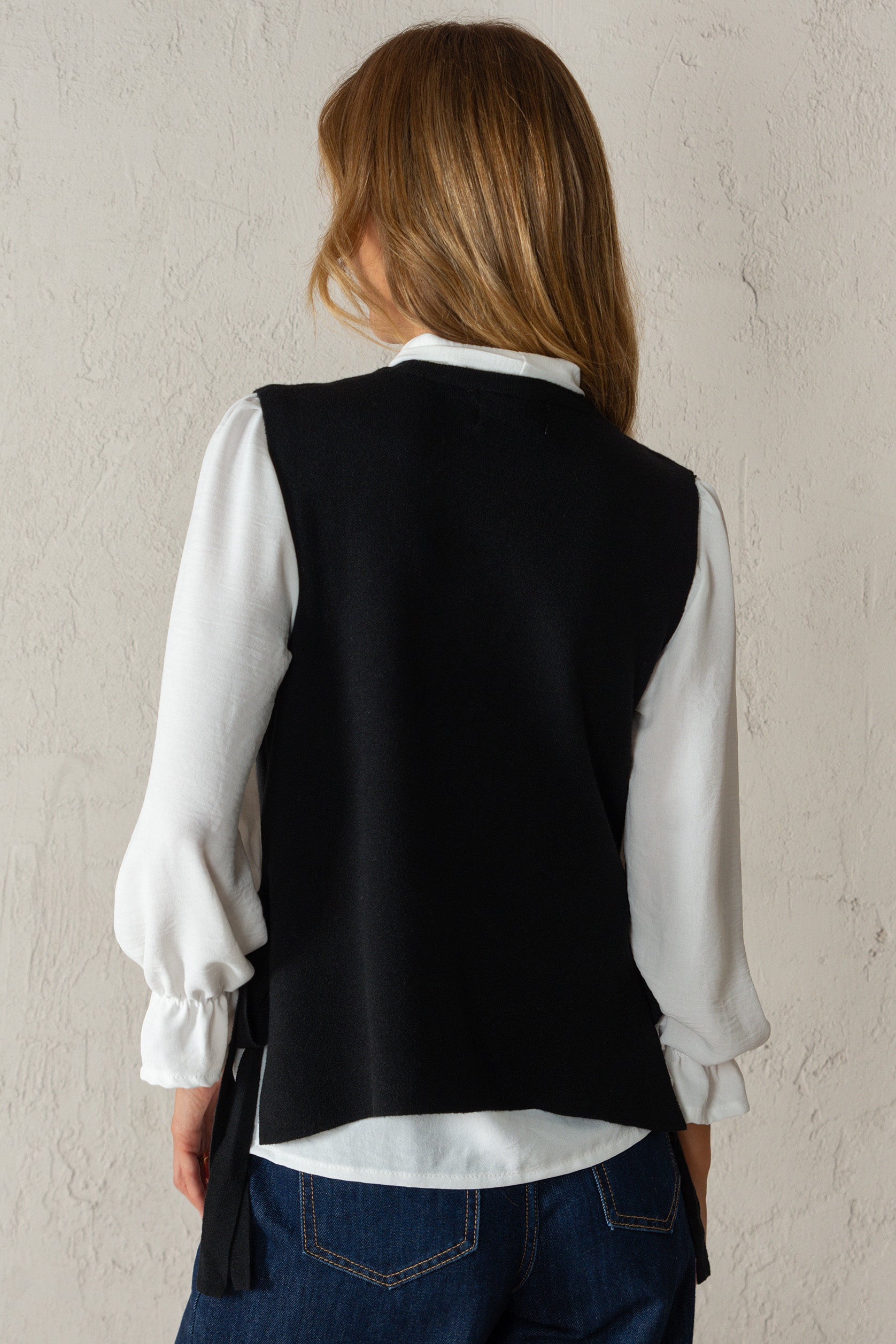 CHALECO JULIETA // NEGRO