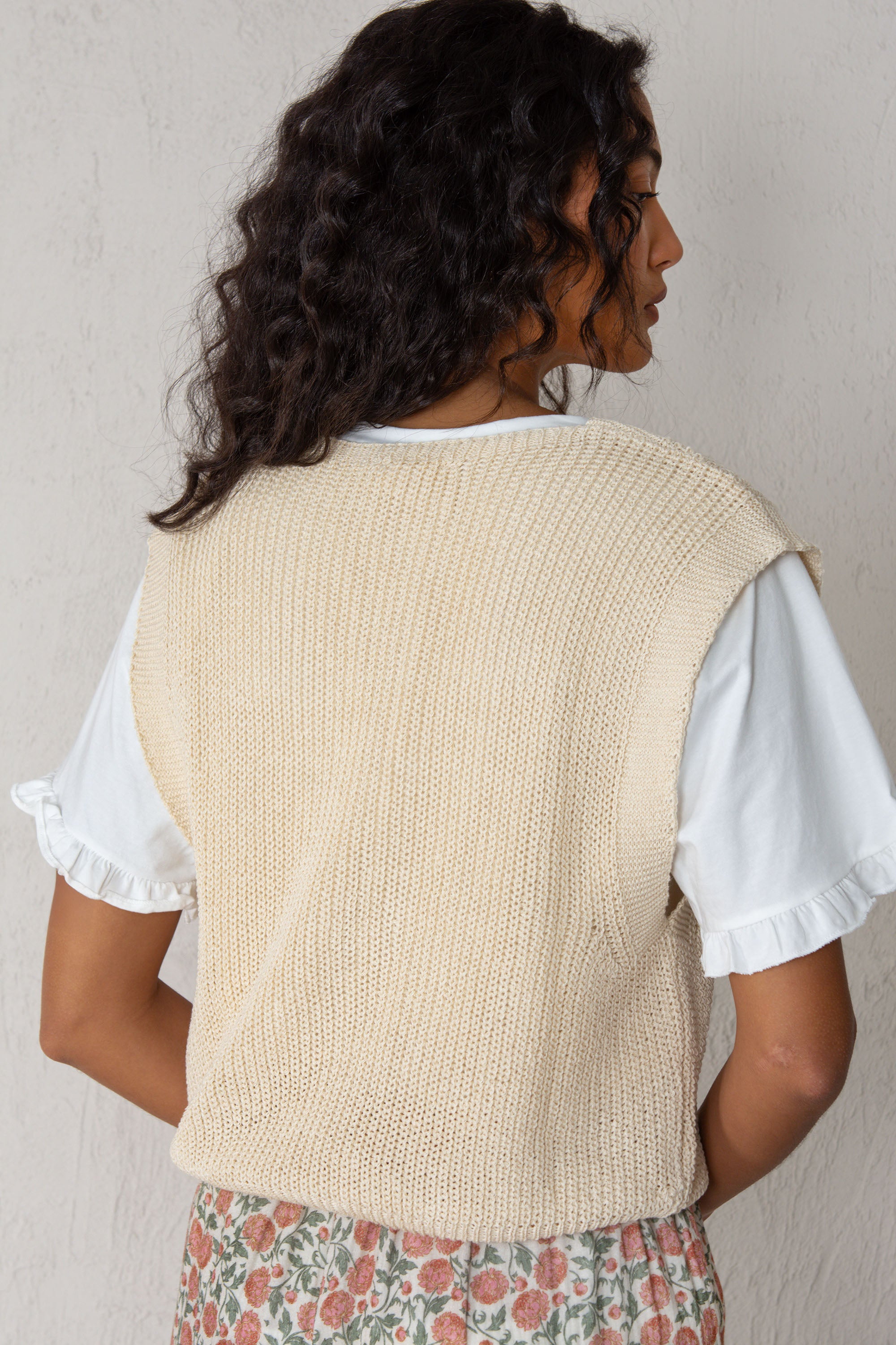 VEST CLAUDIA // BEIGE