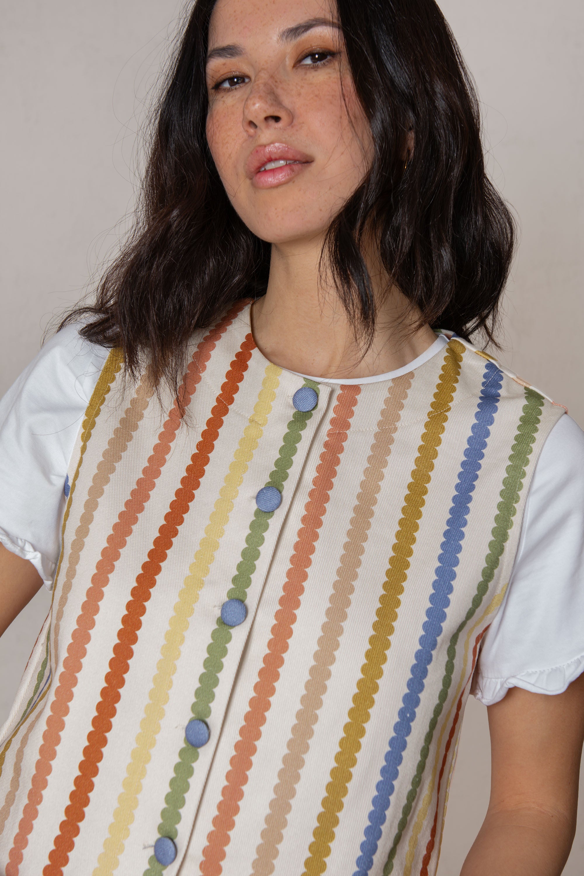 CHALECO MÍA // RAYAS DE COLORES