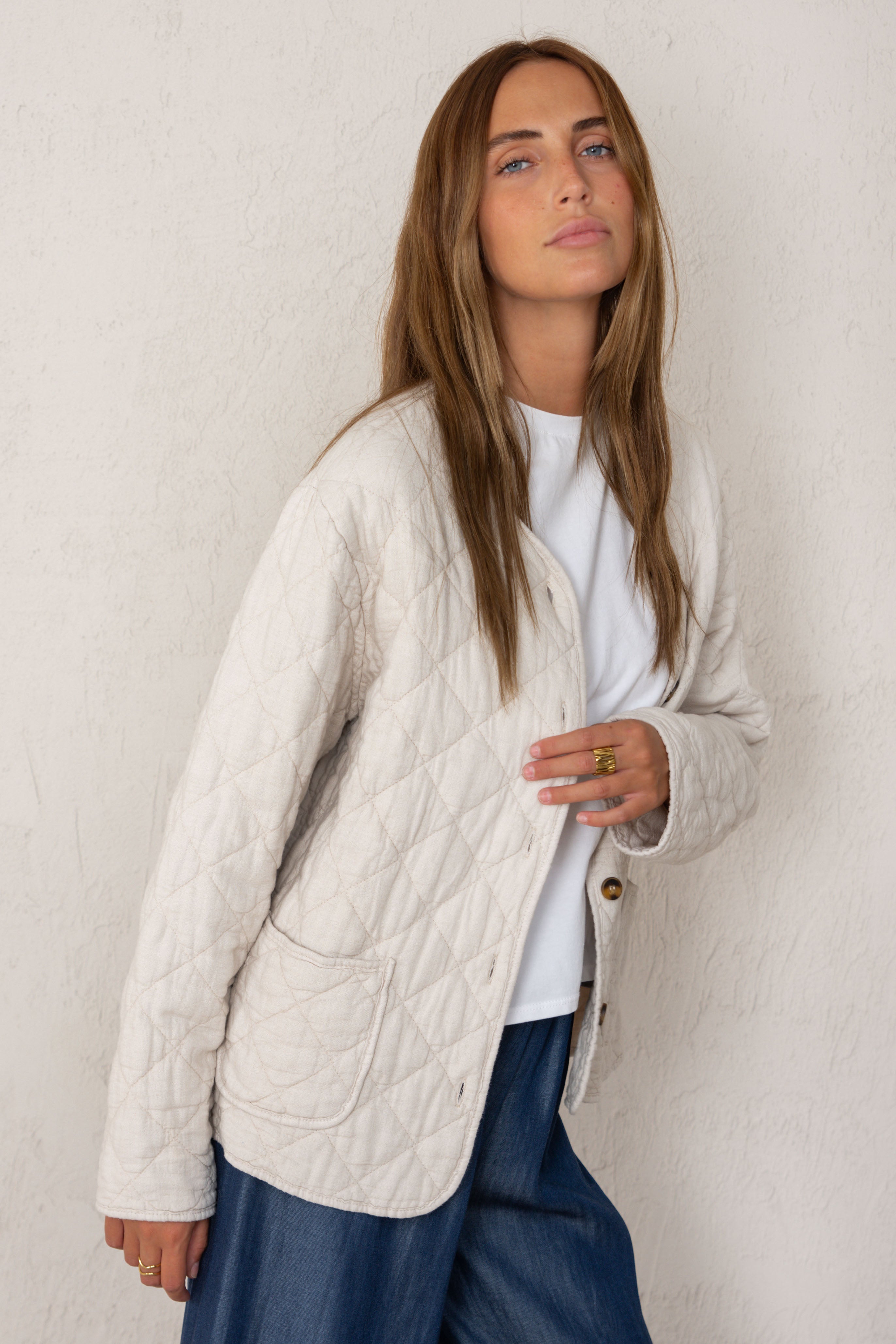 CHAQUETA DANIELA // LINO BEIGE
