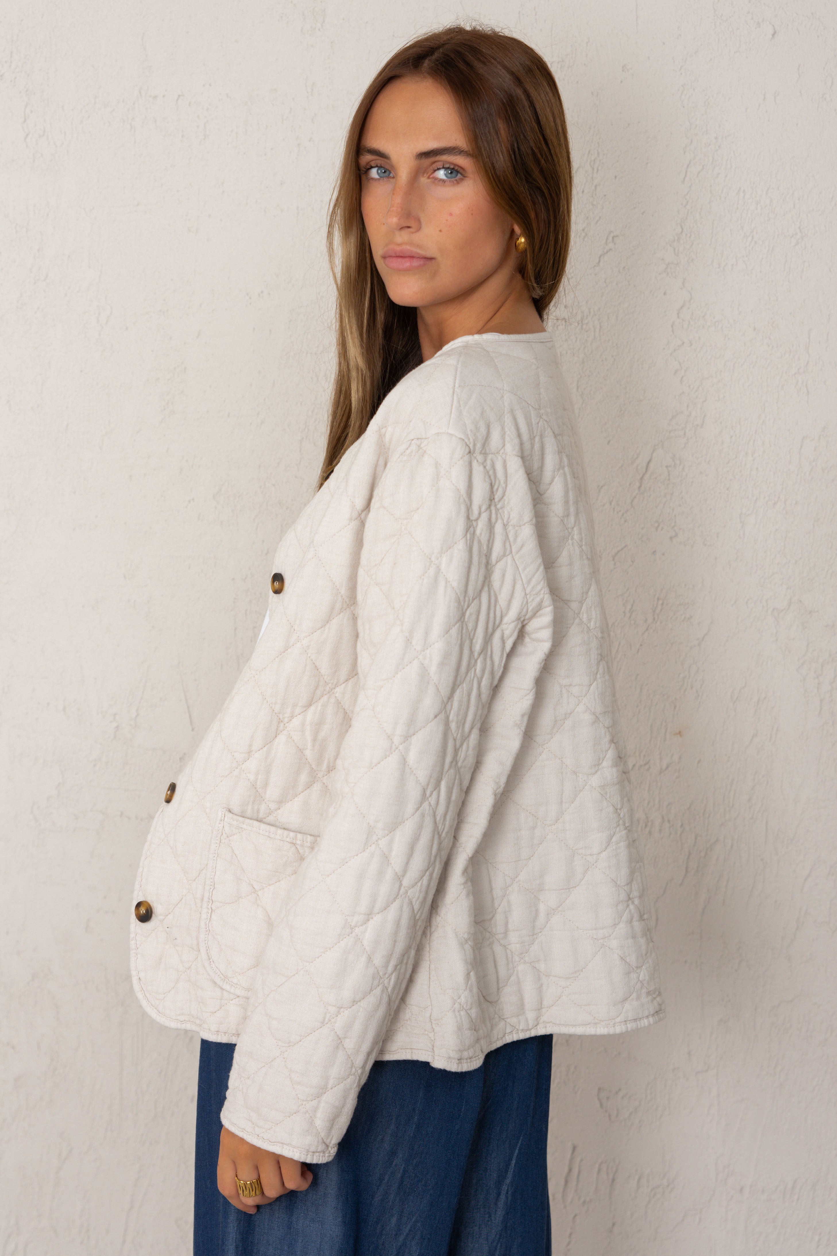 CHAQUETA DANIELA // LINO BEIGE