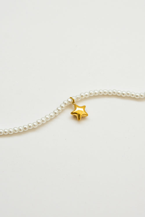 MINI STAR PEARL NECKLACE image 1