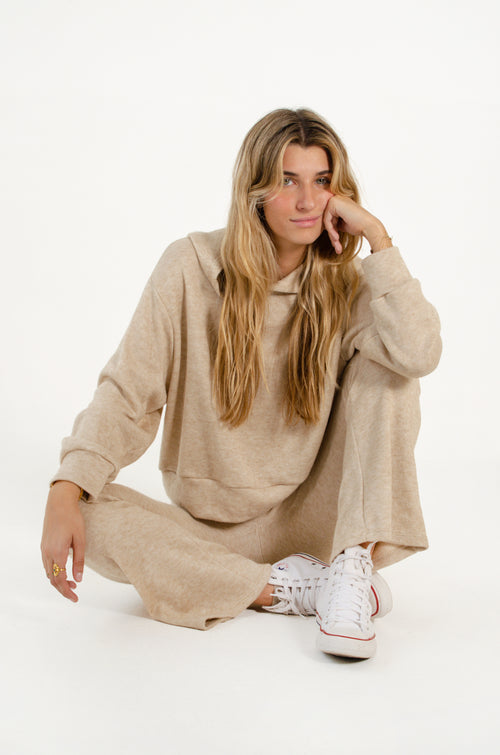 AIDA SWEATER // BEIGE image 1