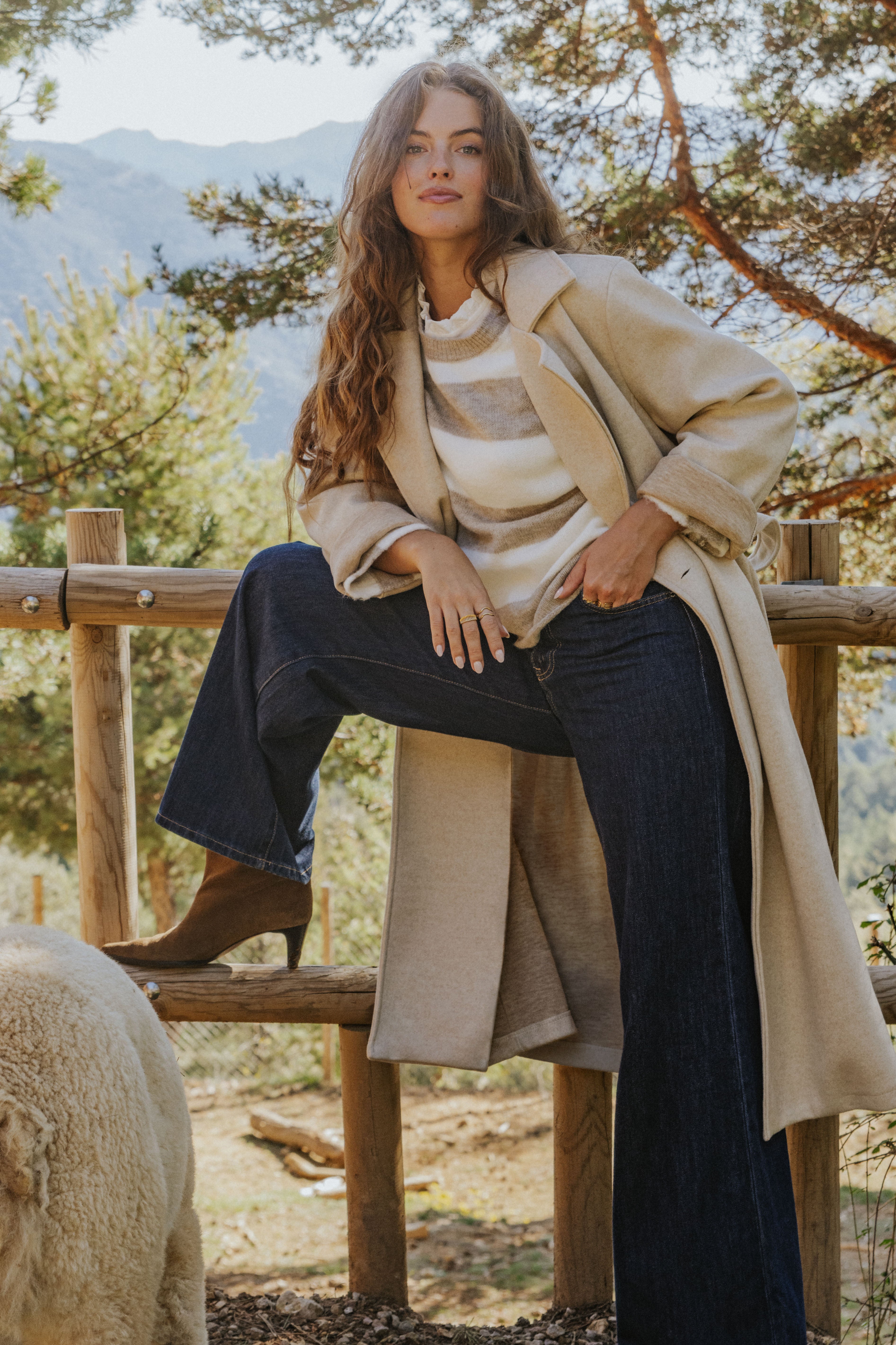 ABRIGO CAROLINA // BEIGE