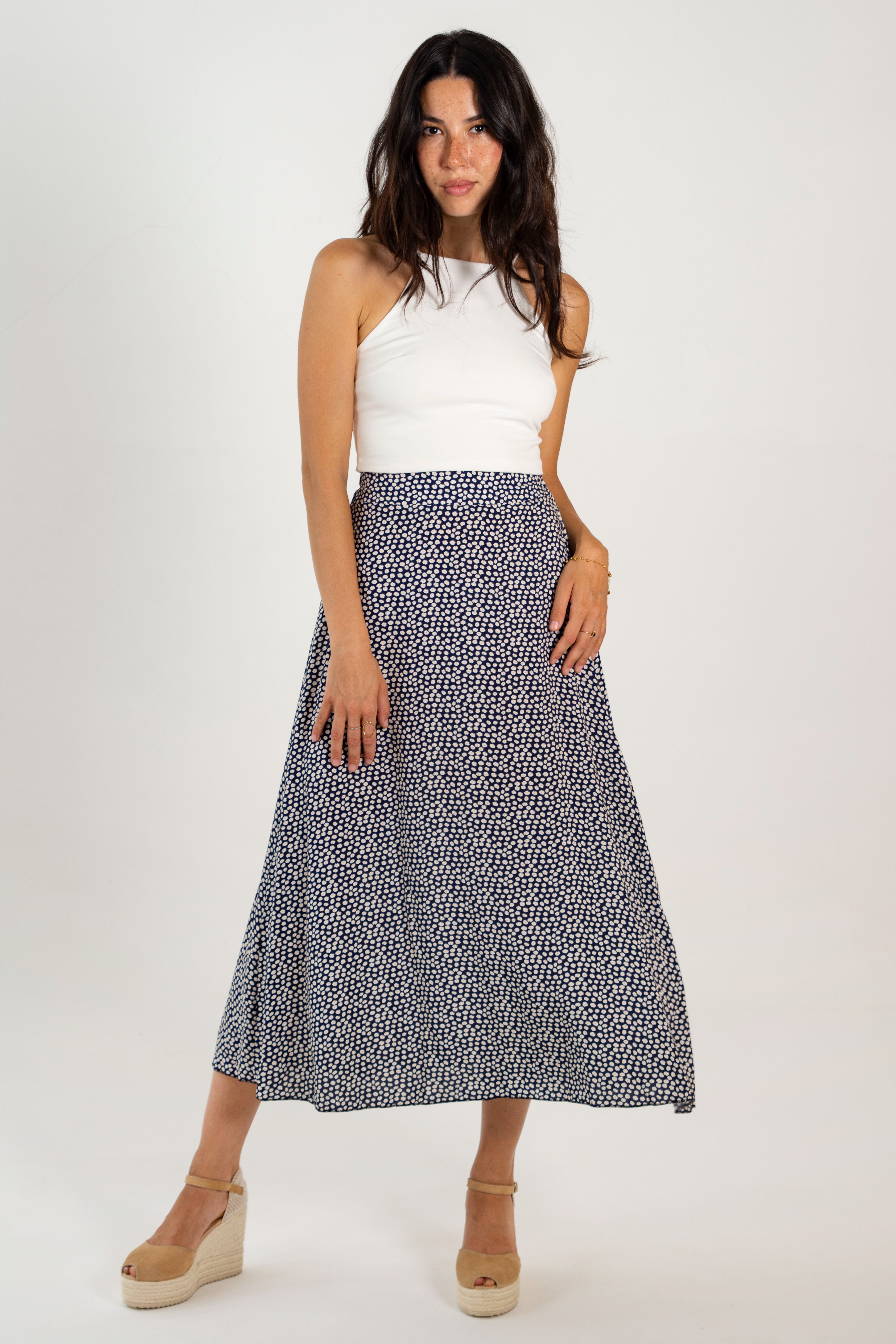 CARLA SKIRT // DARK BLUE FLOWERS