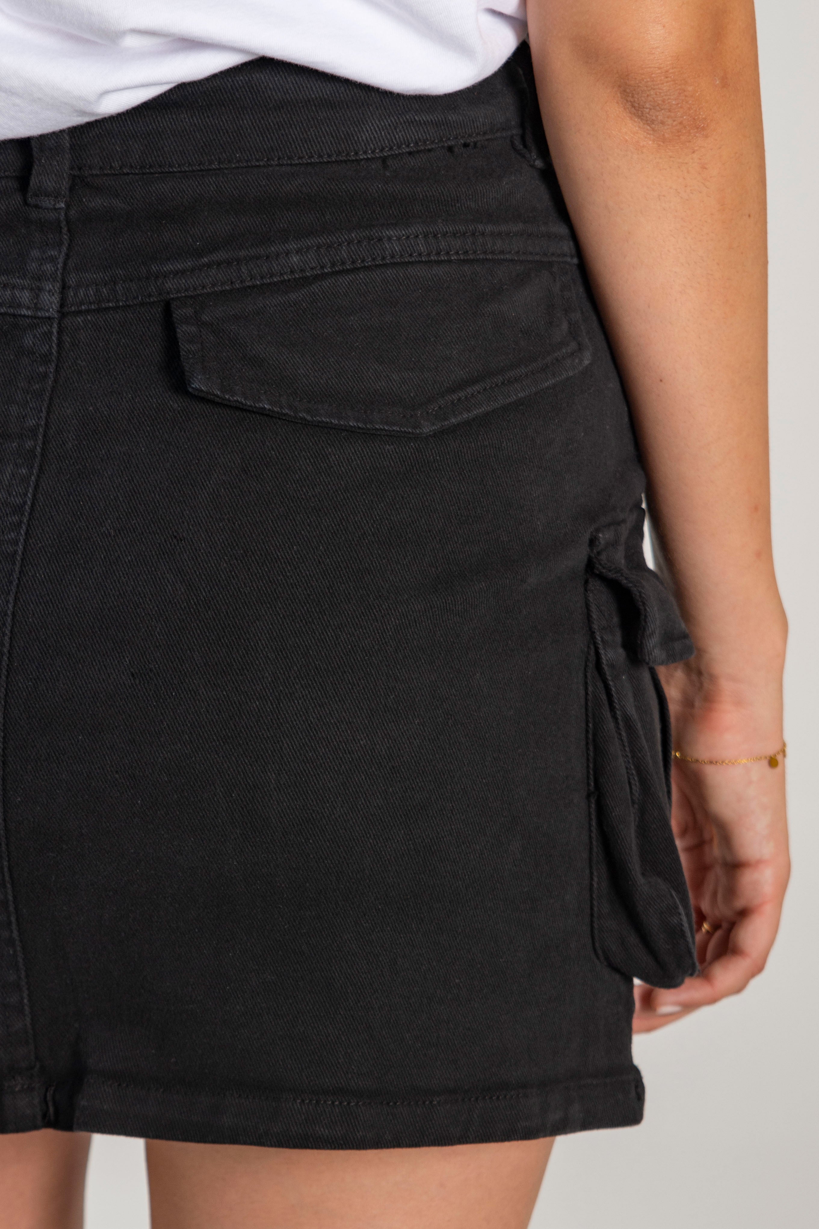 RAQUEL SKIRT // BLACK