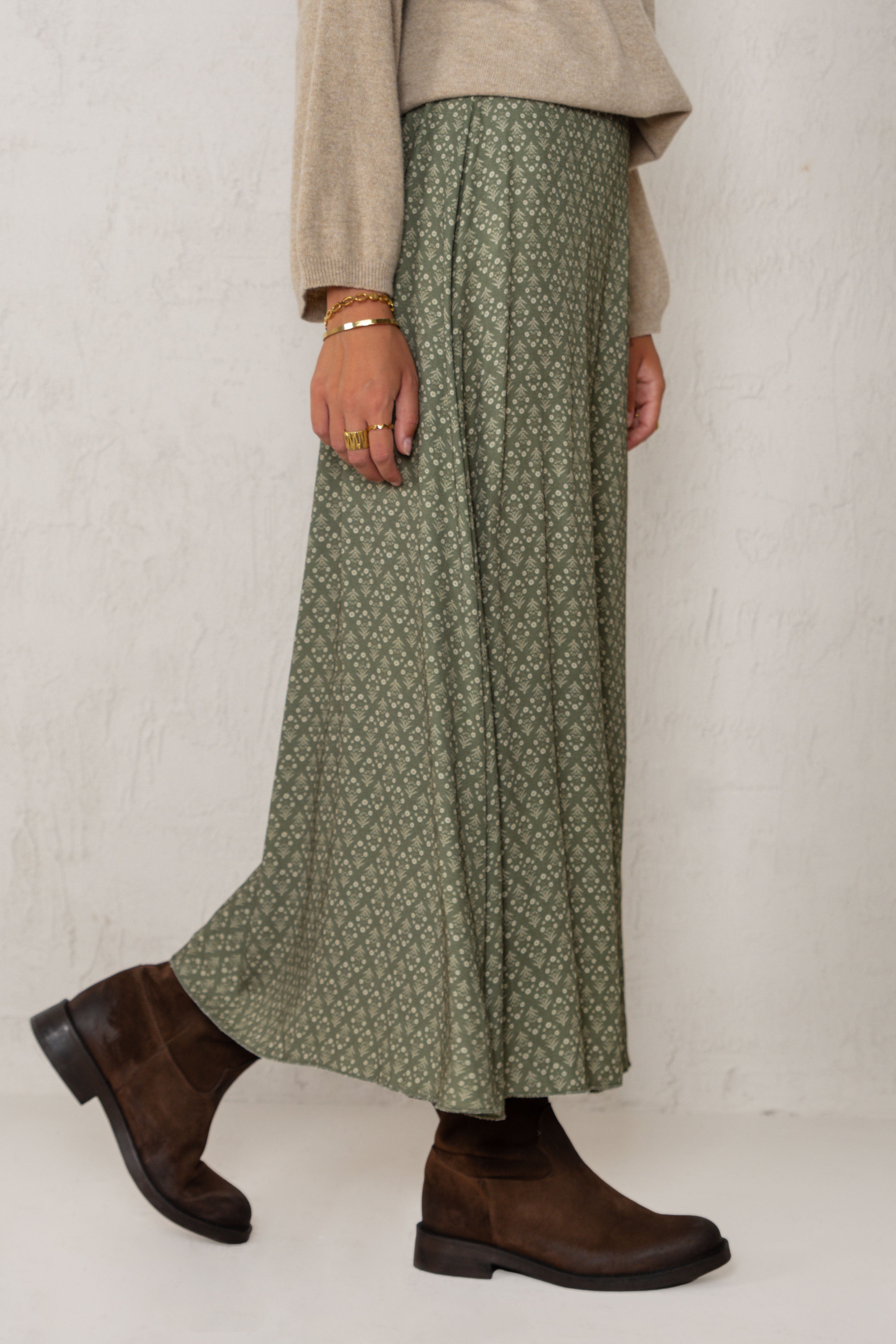 FALDA CARLA // FLORES VERDE