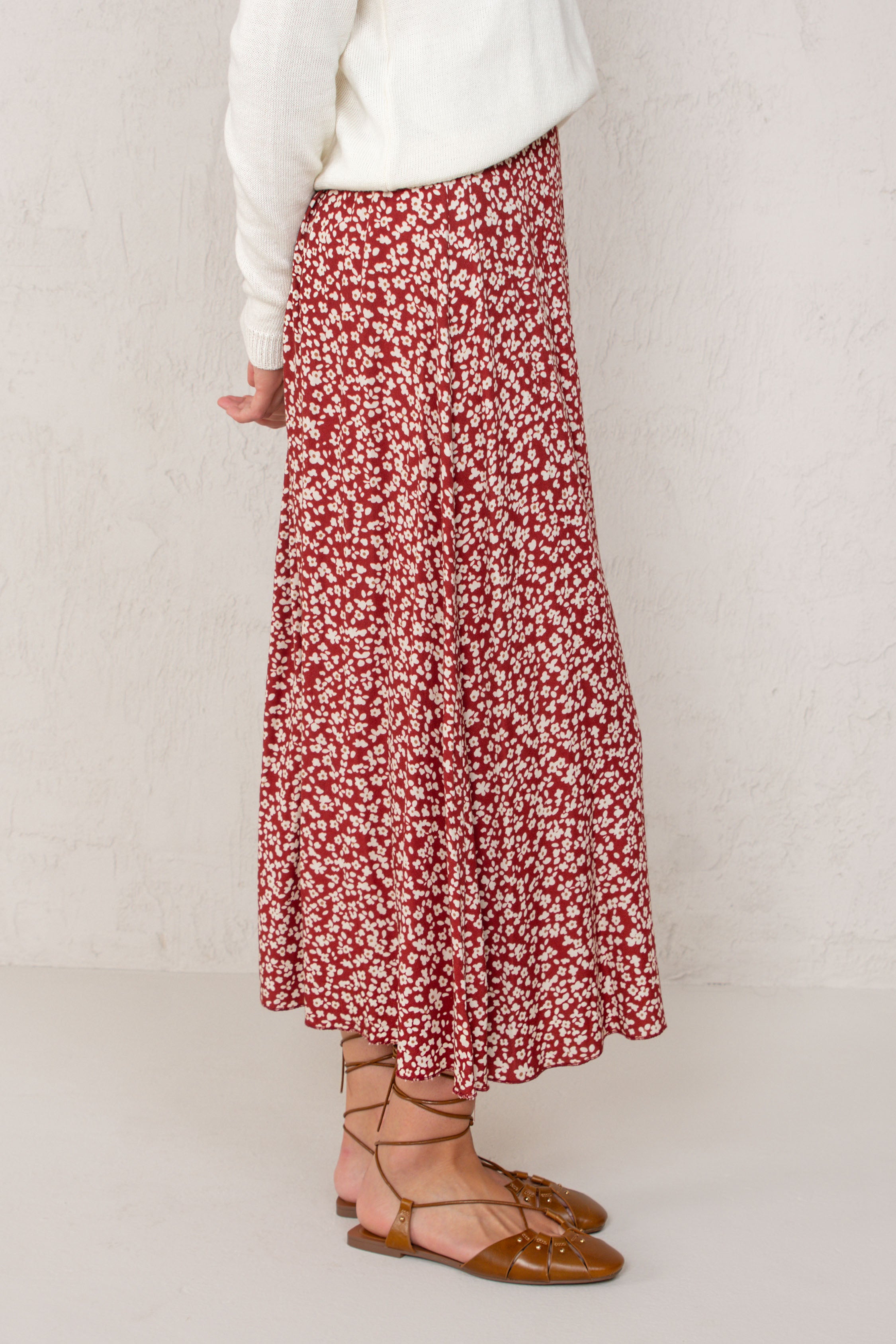 FALDA CARLA // FLORES GRANATE