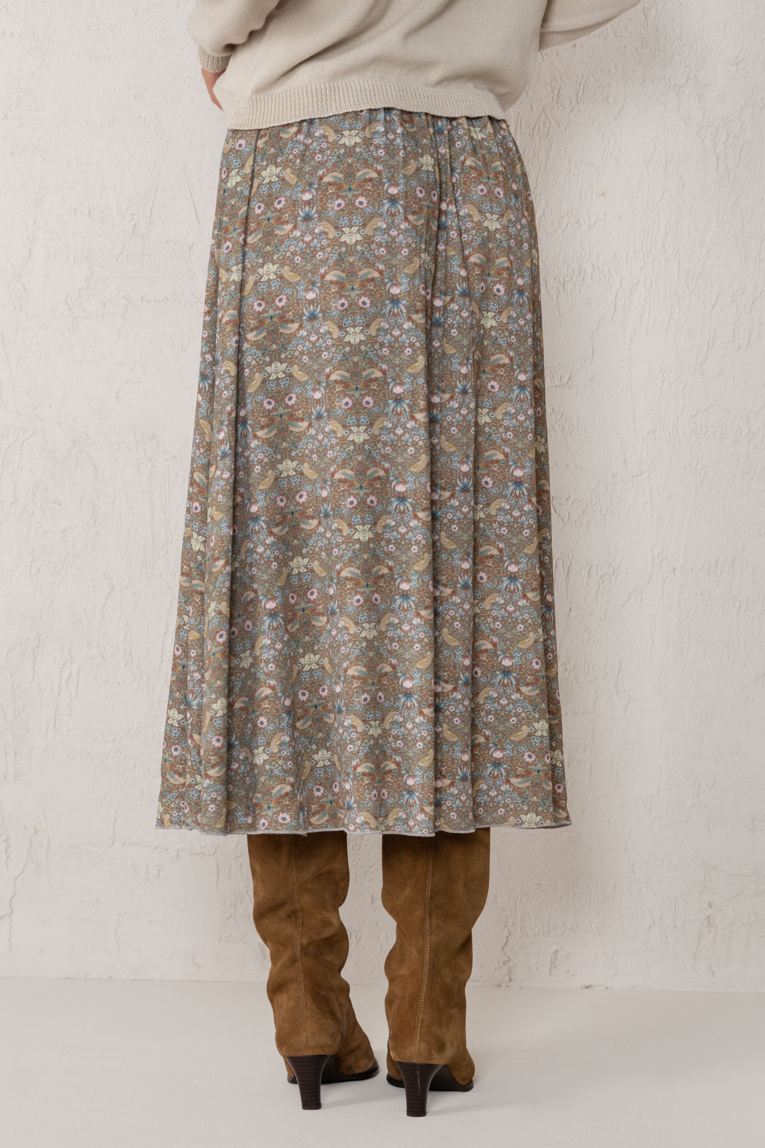 FALDA CARLA // ESTAMPADO MARRÓN