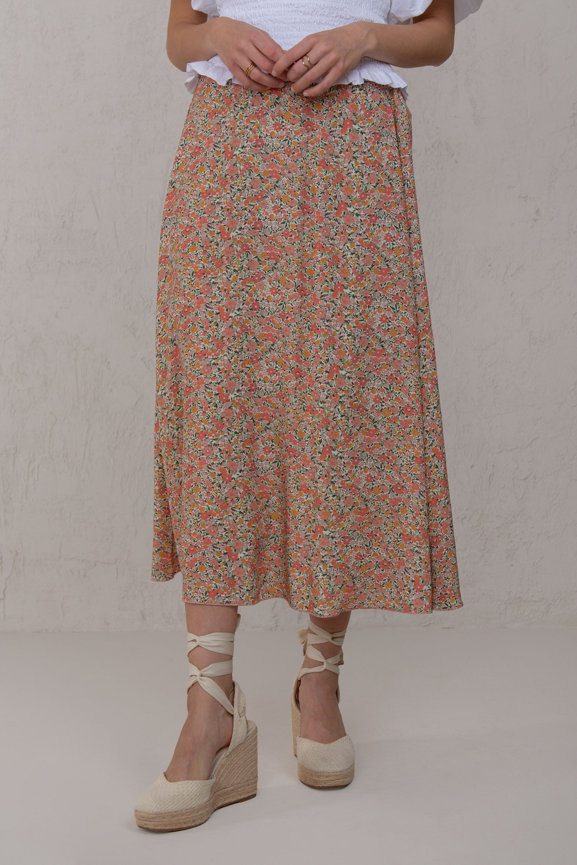 FALDA CARLA // FLORES LIBERTY