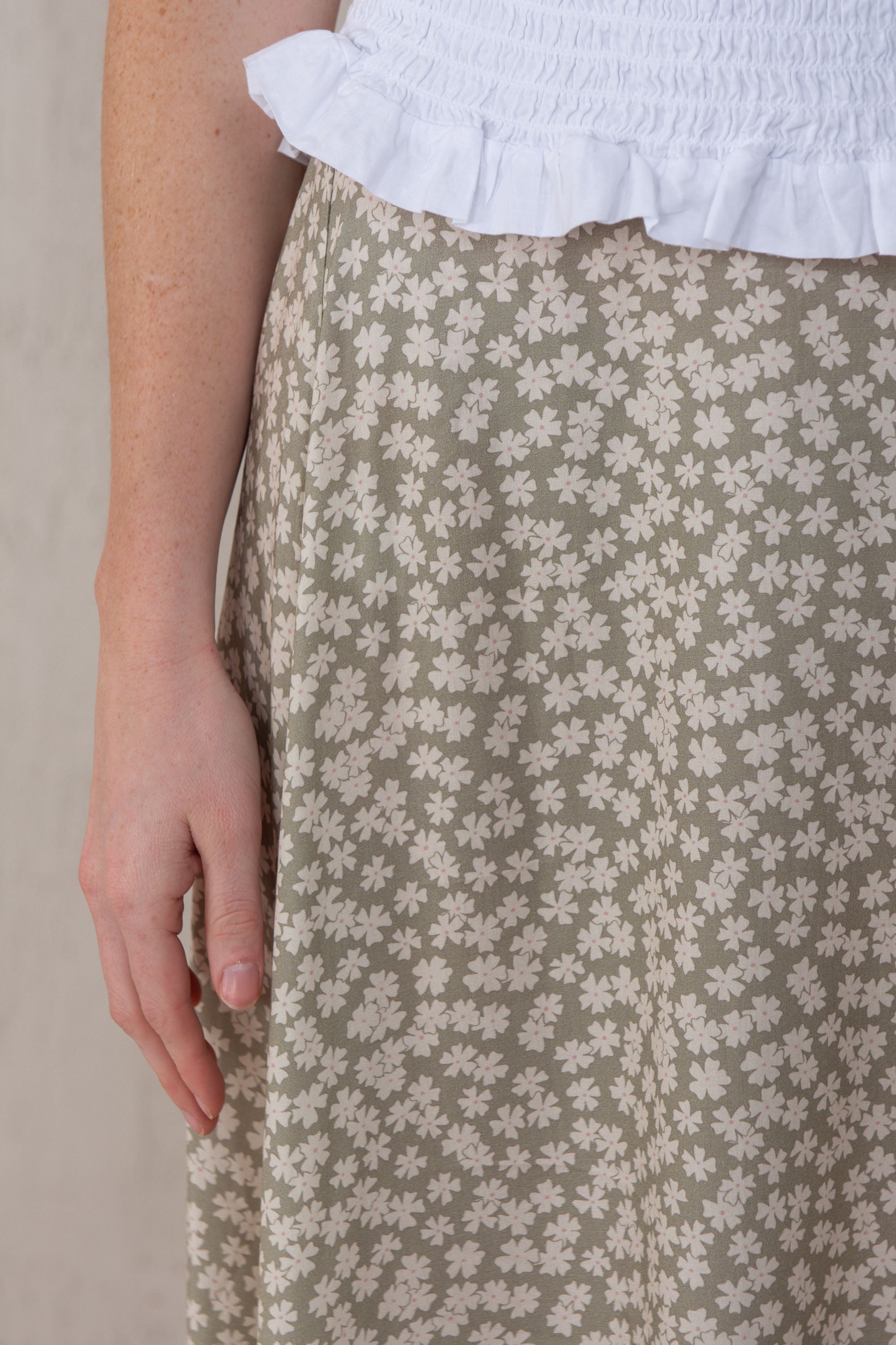 CARLA SKIRT // MINI GREEN FLOWERS