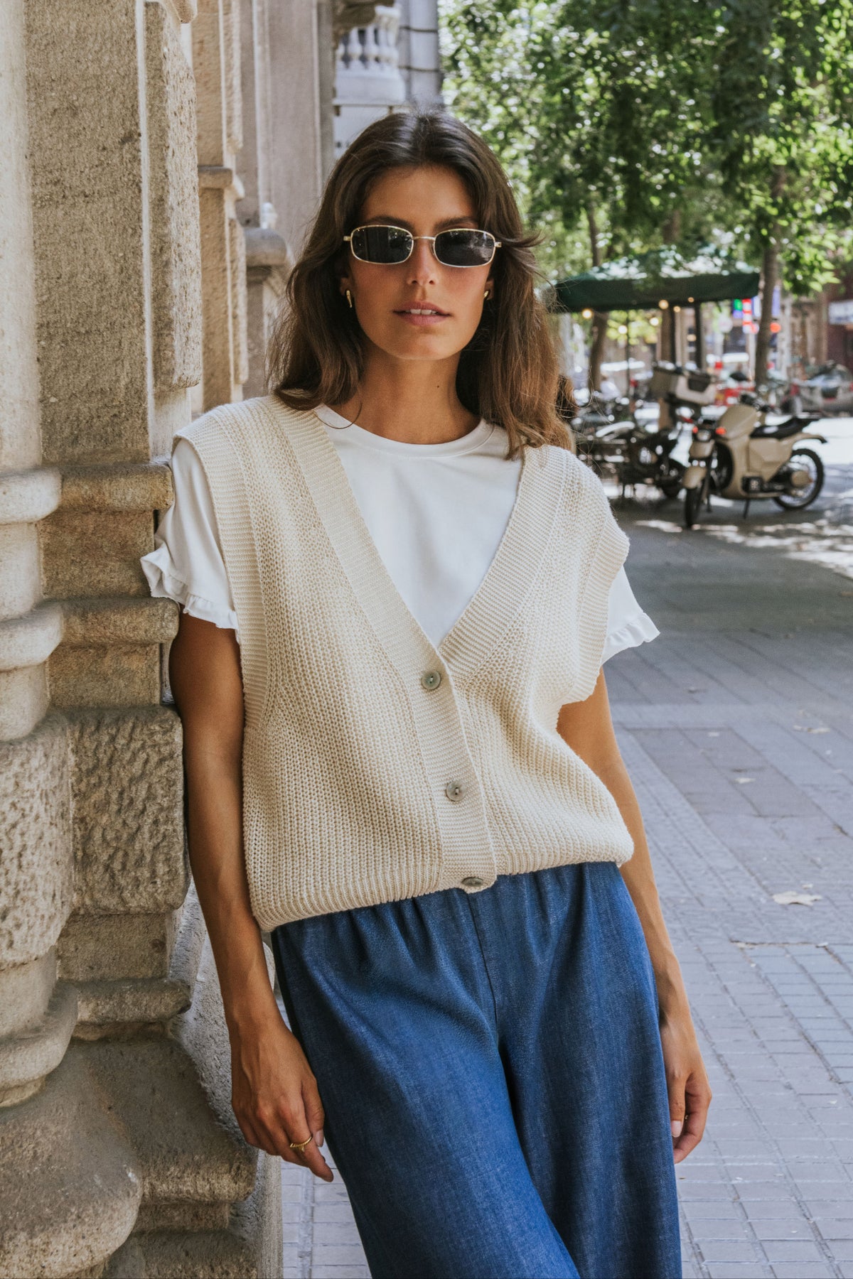 CHALECO CLAUDIA // BEIGE