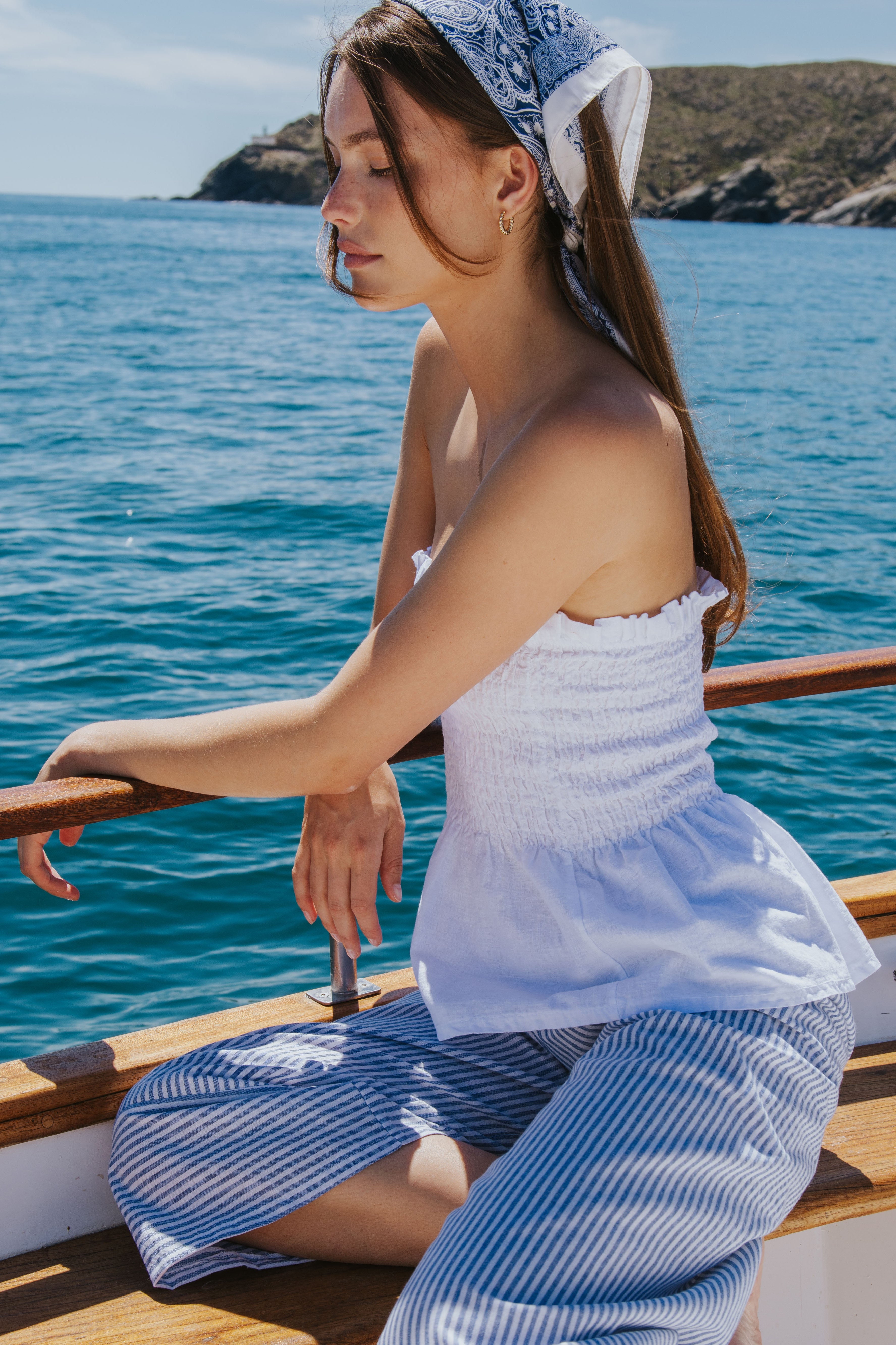 TOP / FALDA MAR // LINO BLANCO
