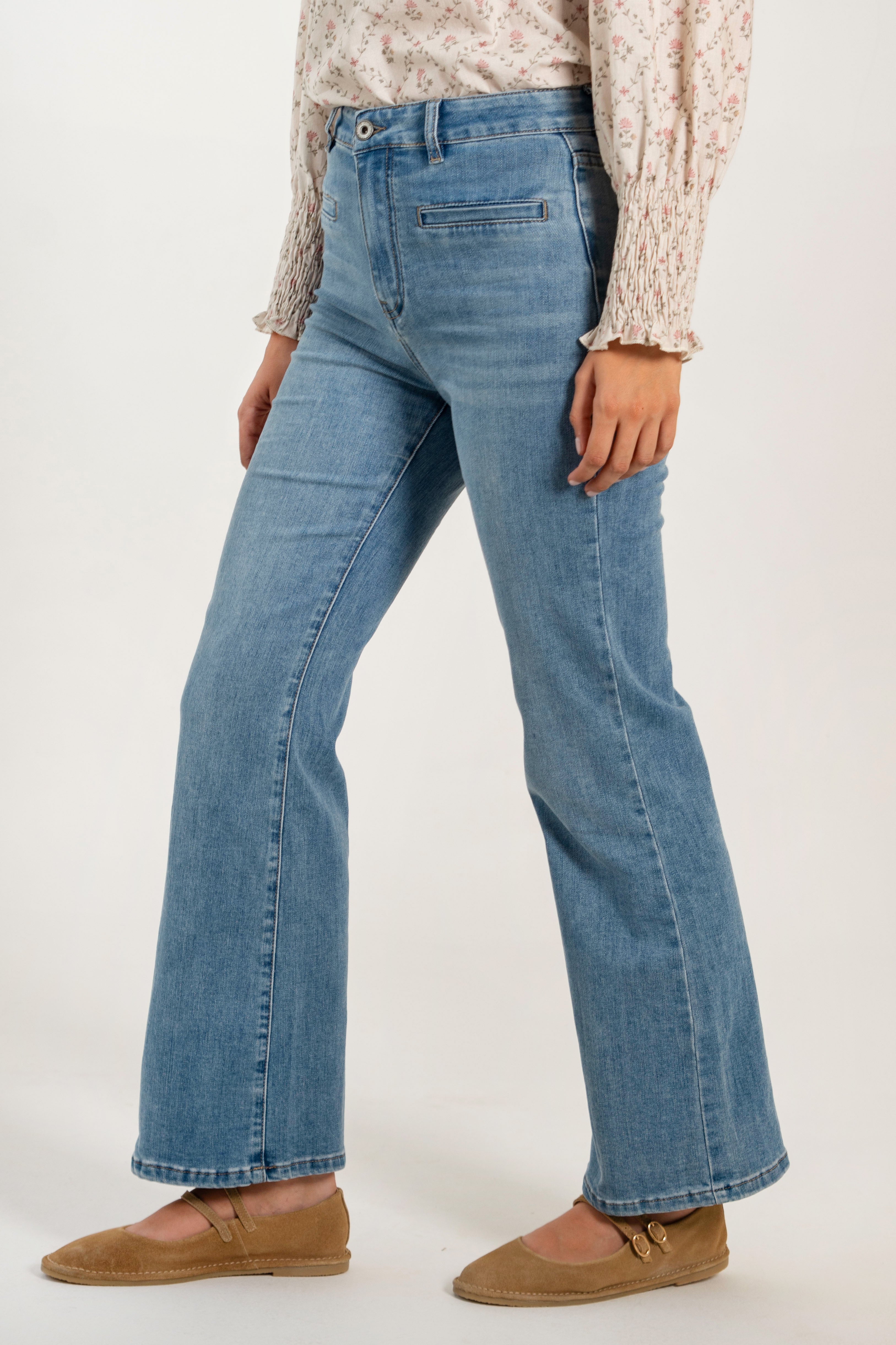 CARLOTA JEANS // TRUE DENIM