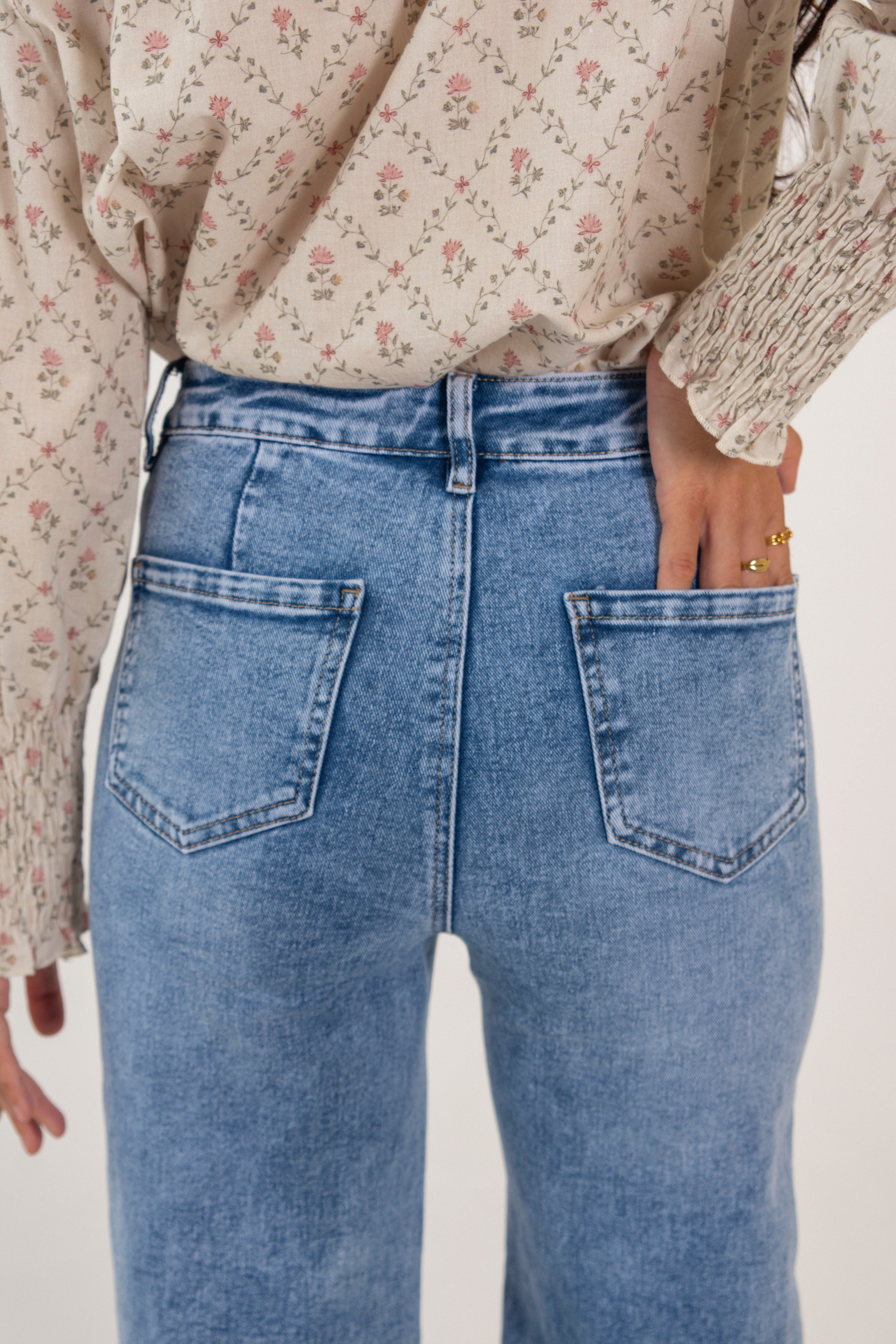 JEANS CLAUDIA // DENIM MEDIO