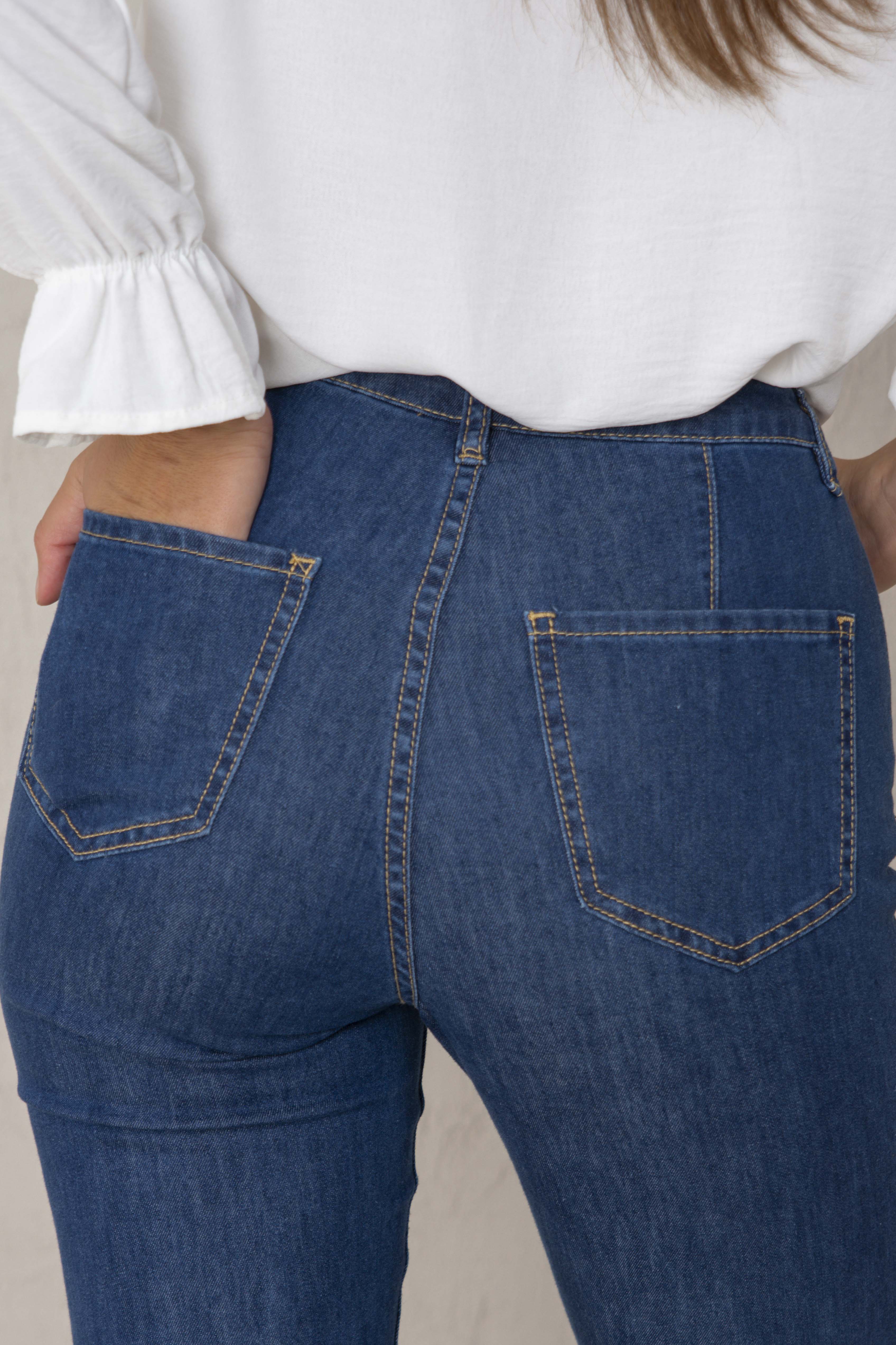 SOFIA JEANS // DARK DENIM