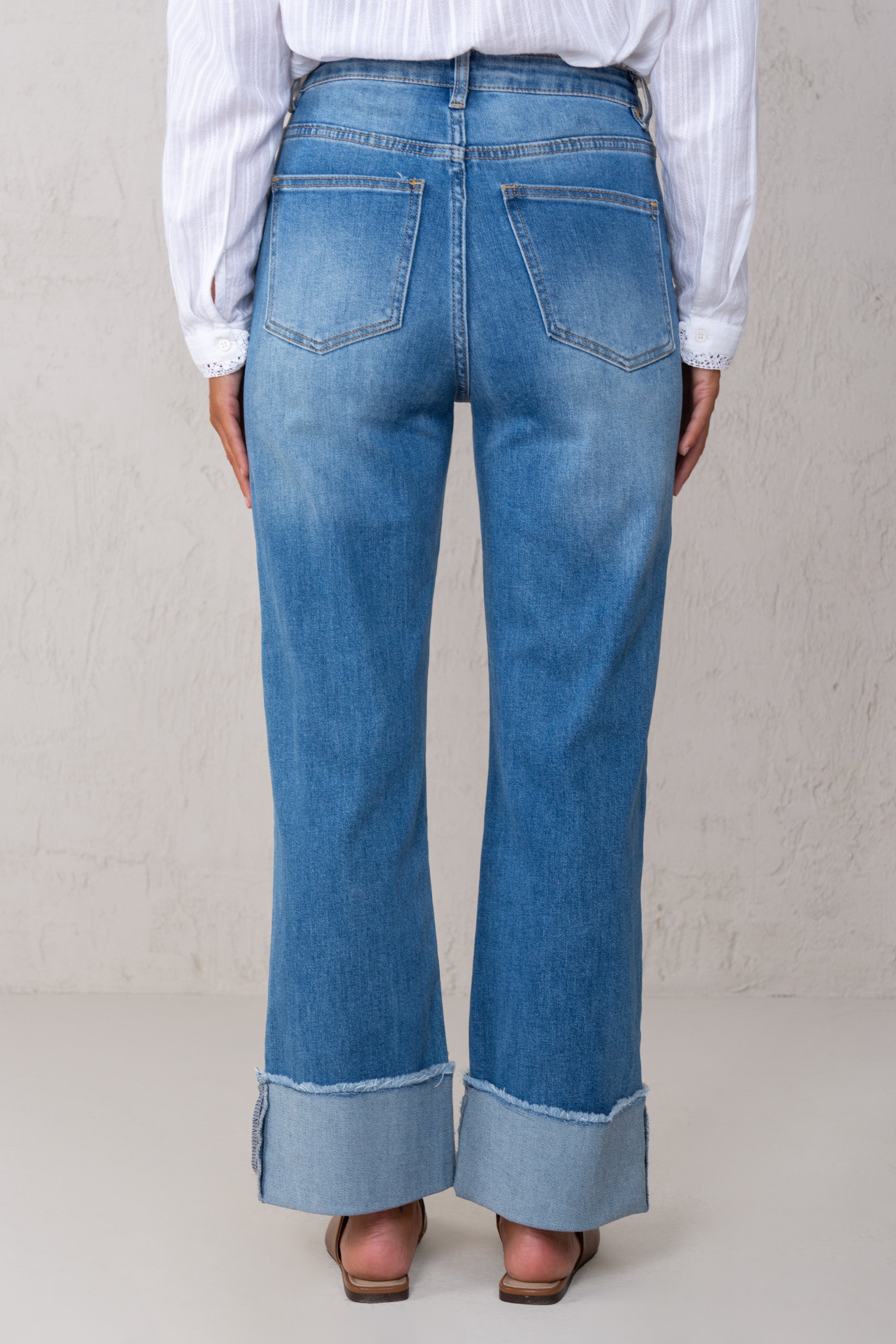JEANS JIMENA // MEDIUM DENIM