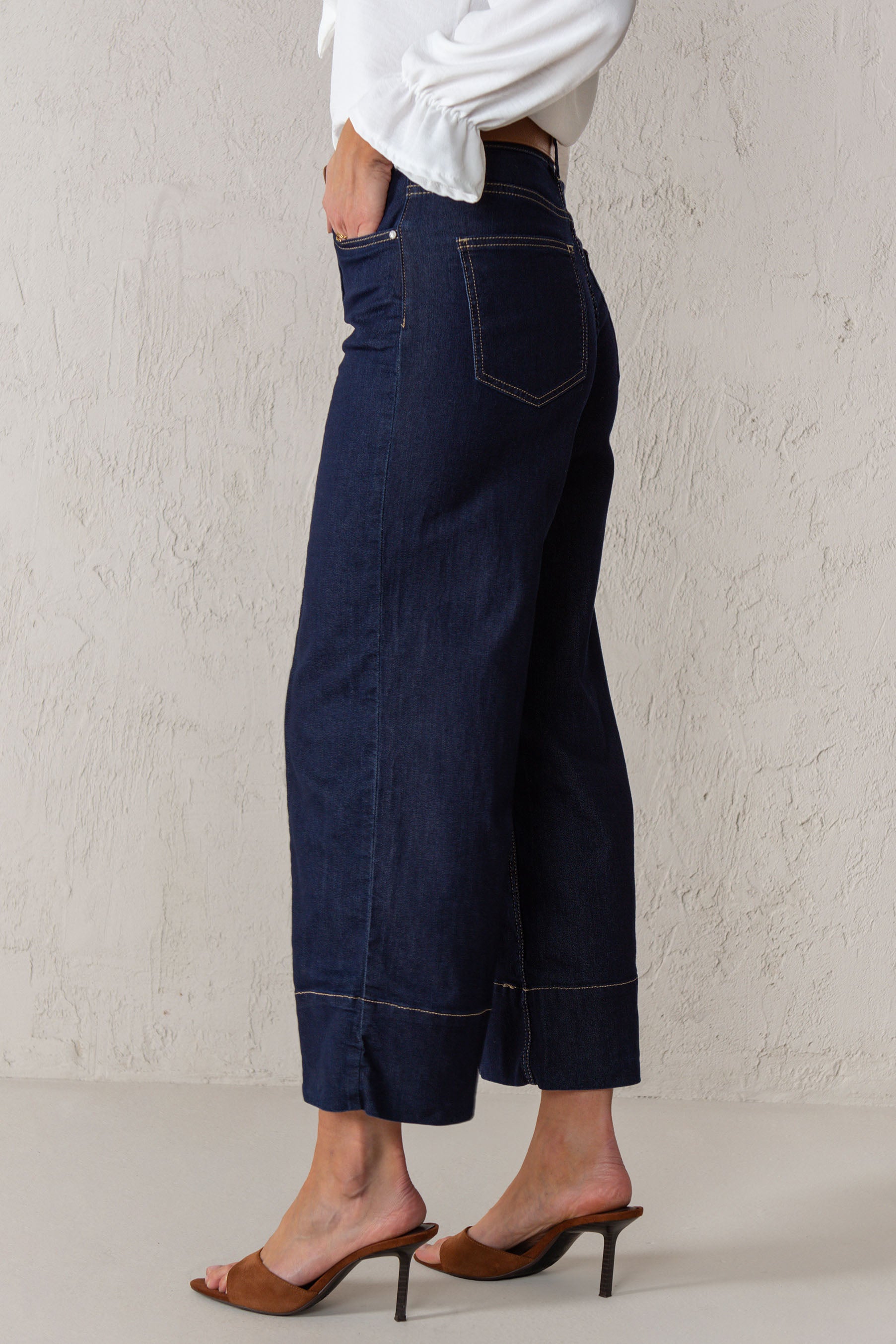 JEANS JULIETA // DENIM OSCURO