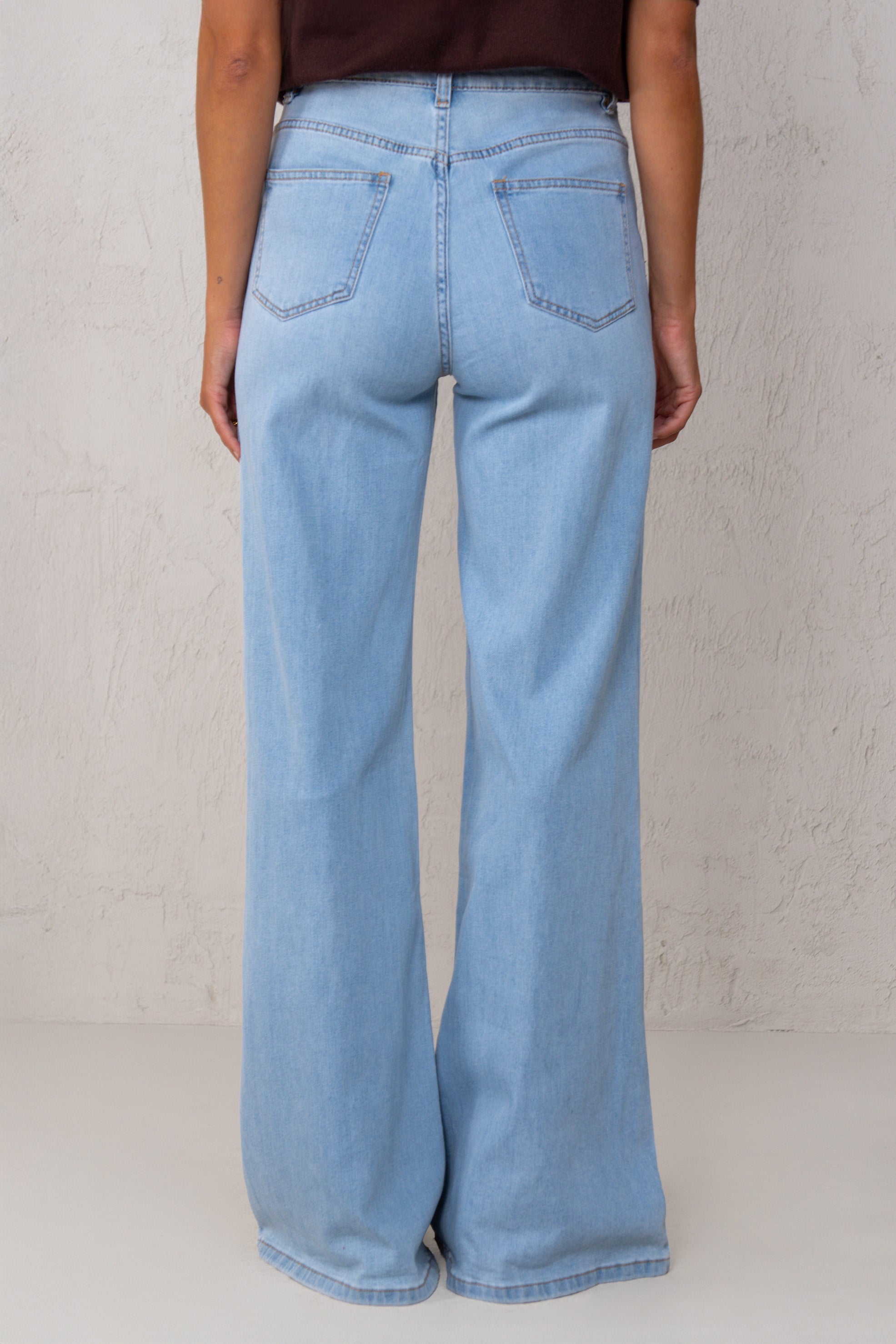 JEANS TERESA // DENIM CLARO