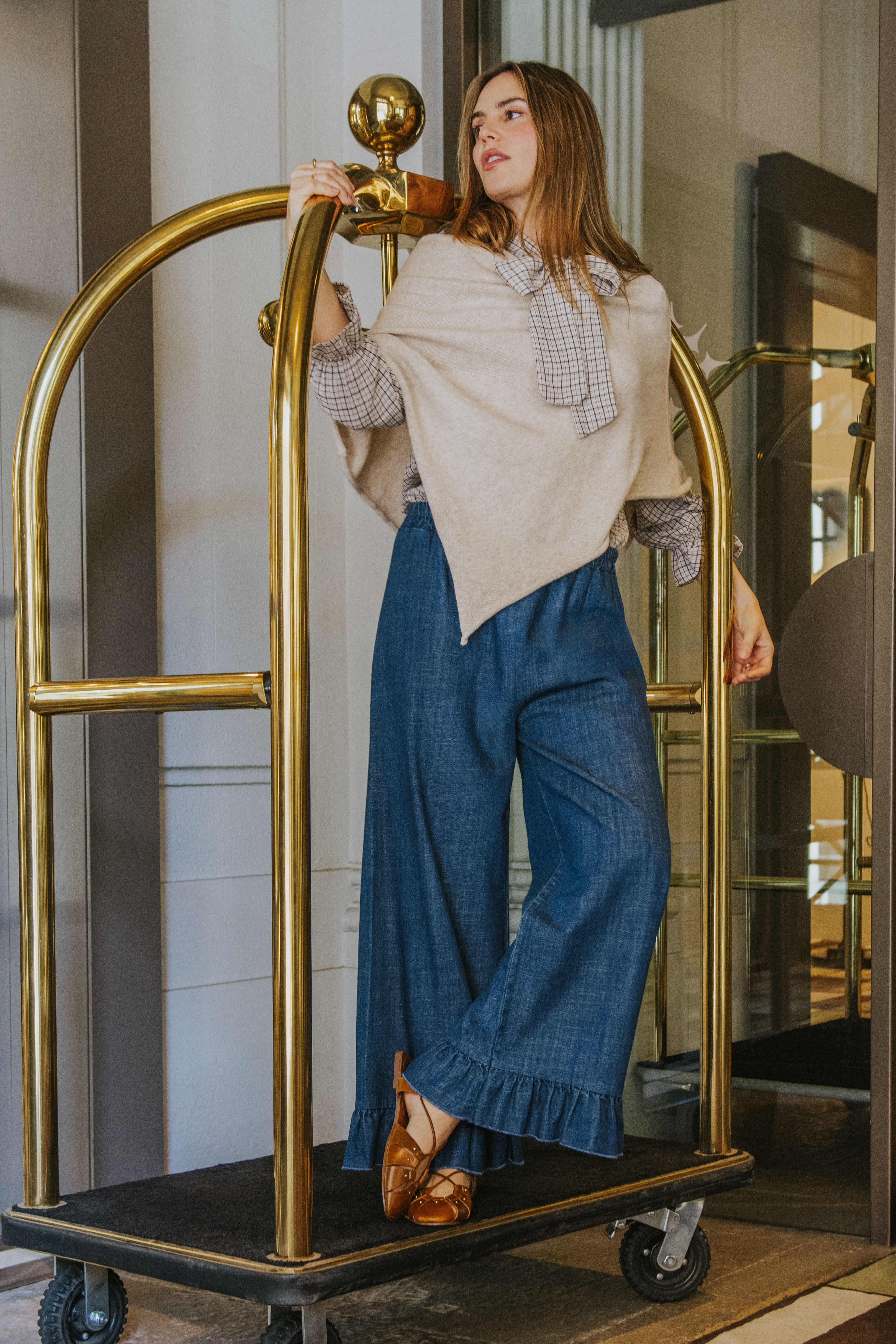 CAPA AURORA // CRUDO