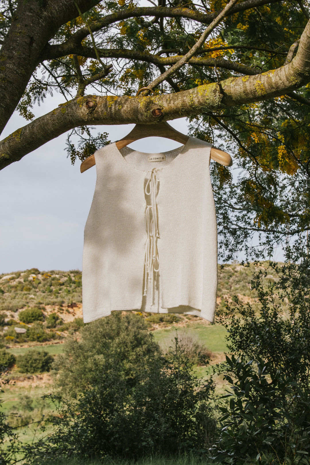 MARÍA VEST // ECRU