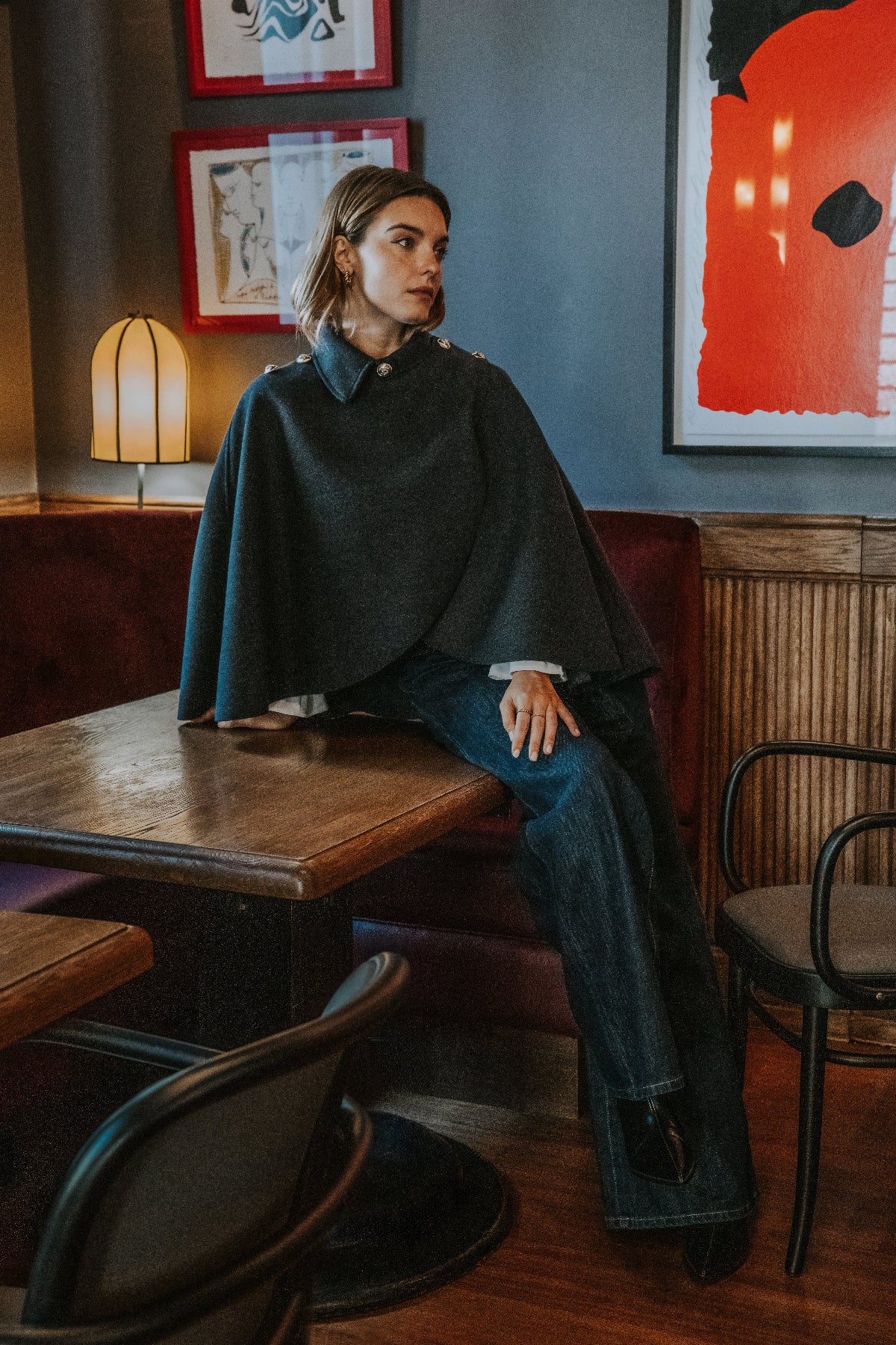 CAPA CAROLINA // GRIS OSCURO