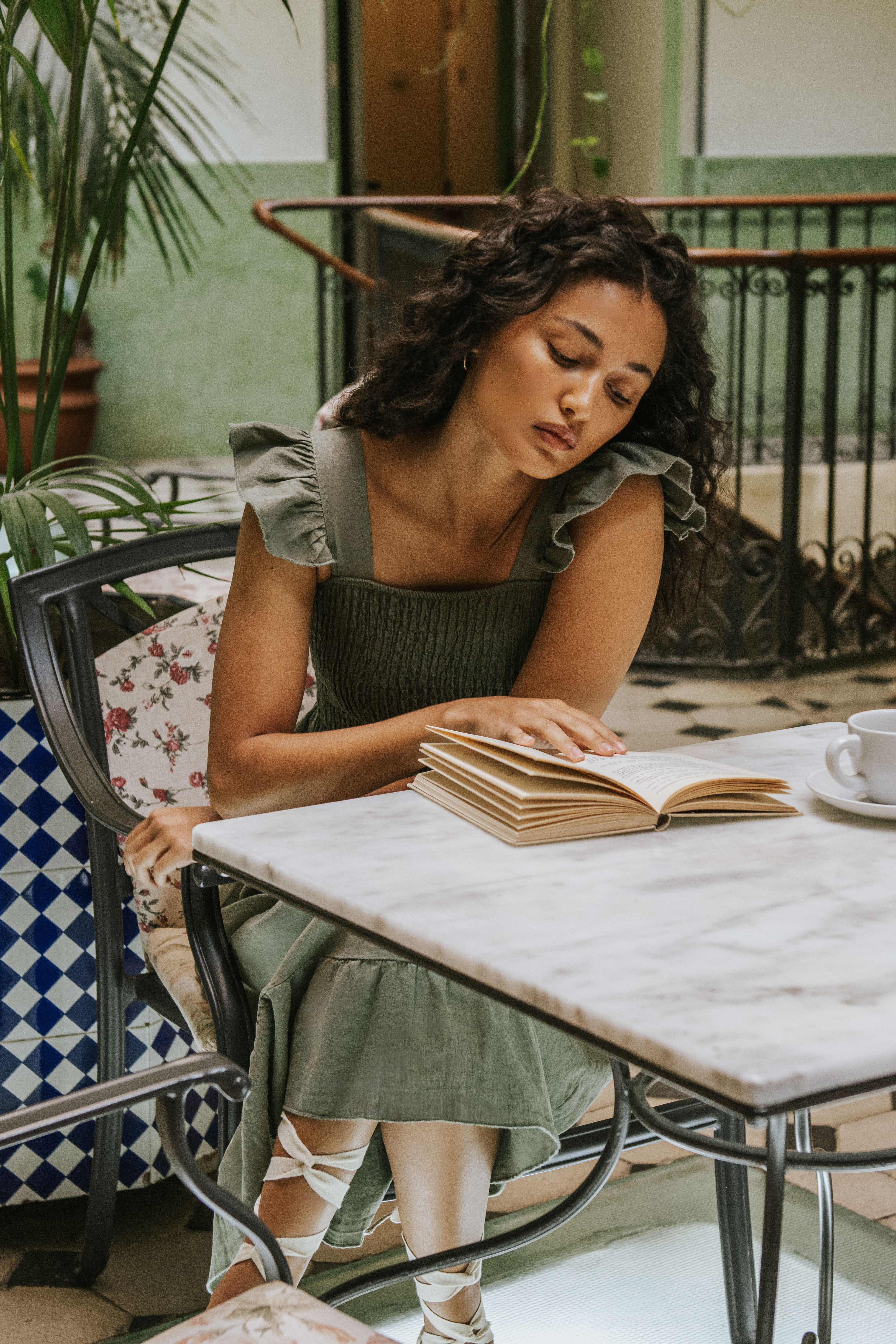 LÍA DRESS // GREEN LINEN