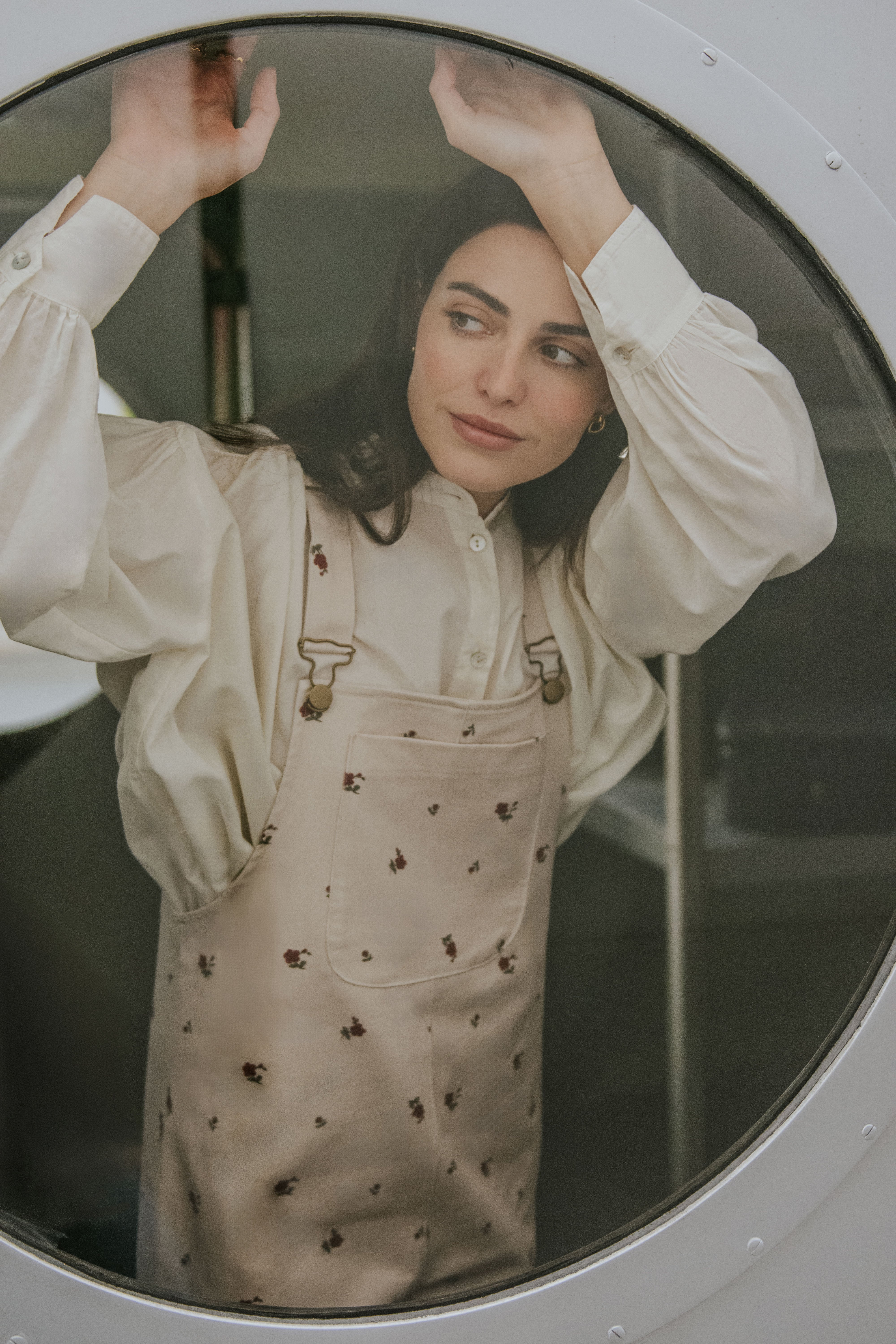 PETO CARMELA // FLORES ROJO