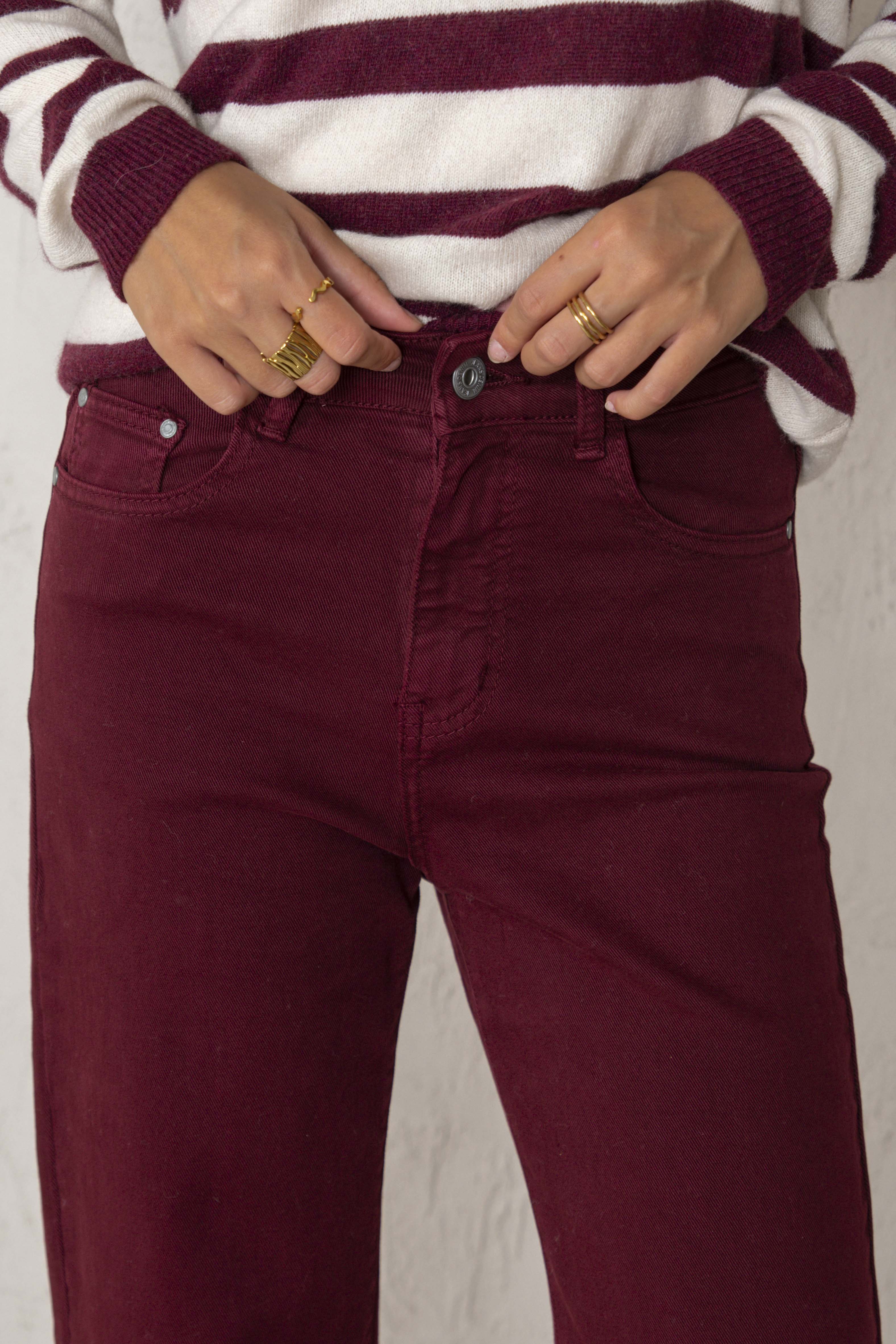 PANTALÓN CAROL // GRANATE