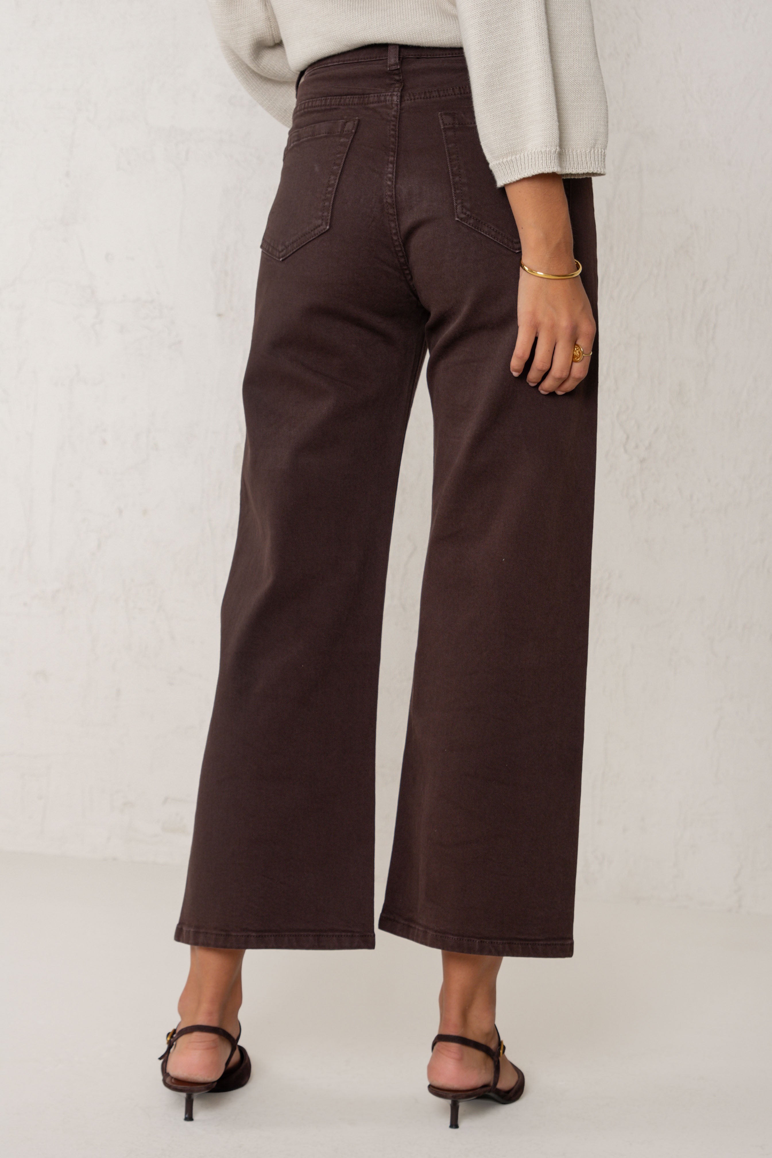 PANTALÓN CAROL // MARRÓN OSCURO