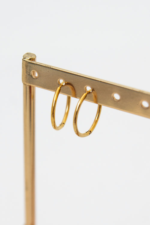 MEDIUM HOOP EARRINGS image 1