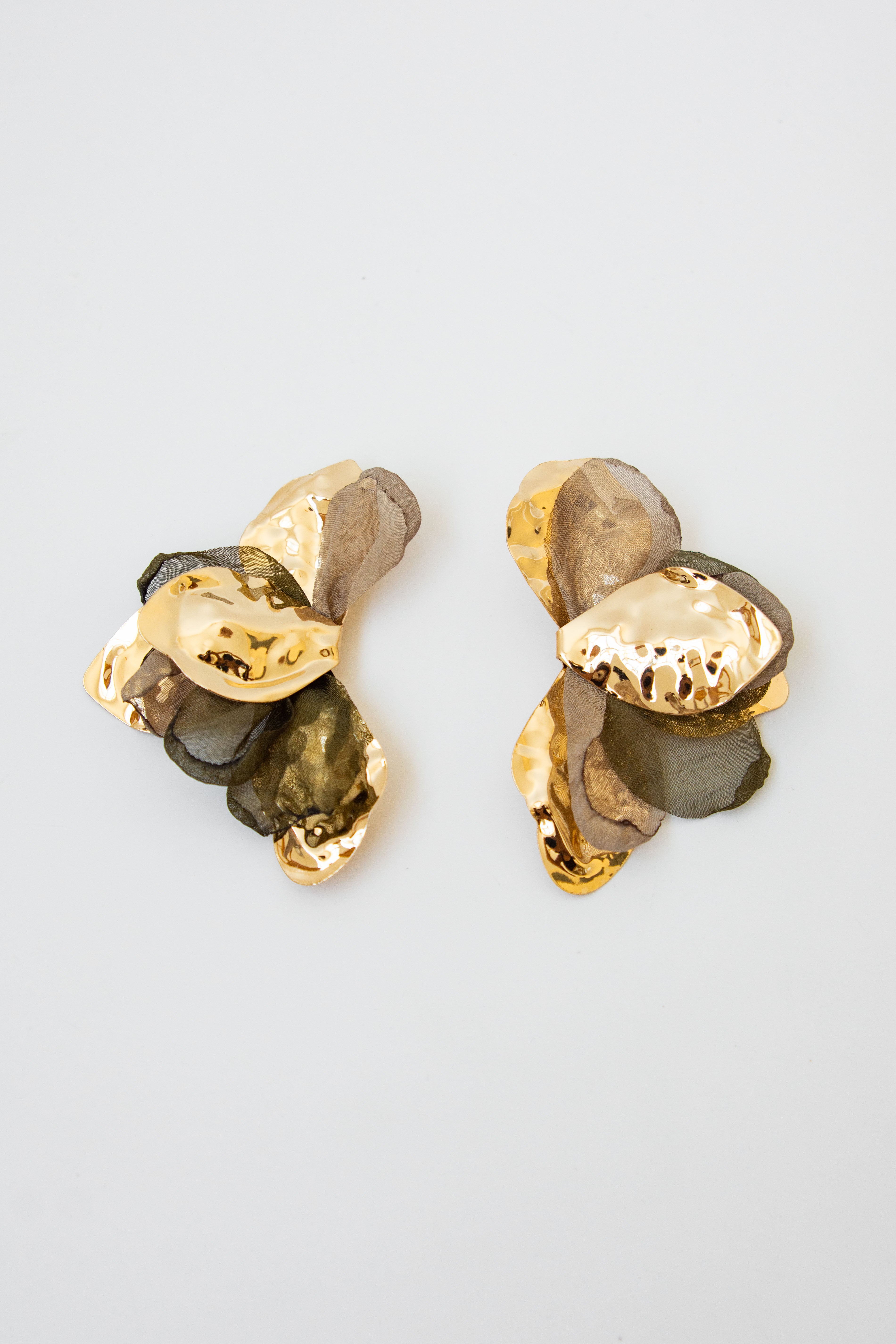 PENDIENTES MAGNOLIA // TAUPE