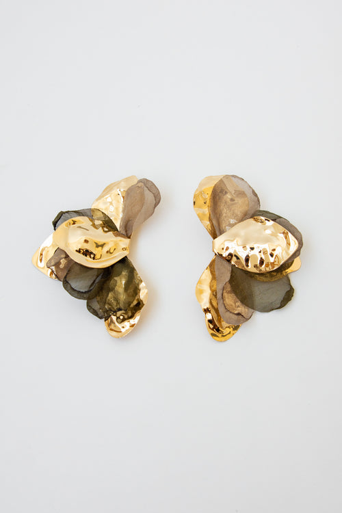 PENDIENTES MAGNOLIA // TAUPE image 1