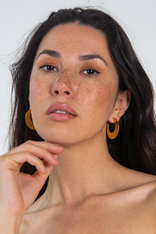 MAXI MINIMAL HOOP EARRINGS image 1