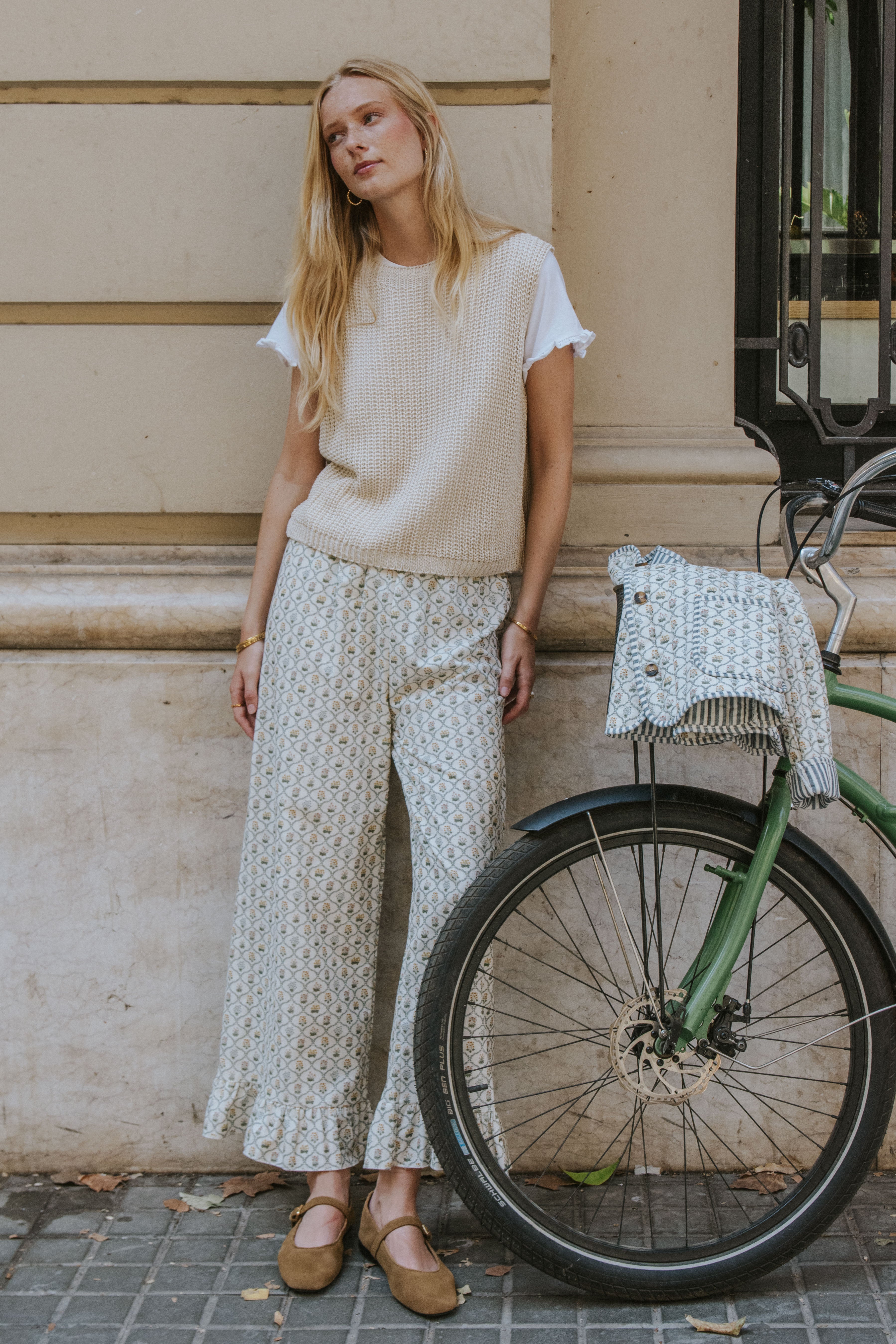 PANTALÓN CHLOE // FLORES AZUL CLARO