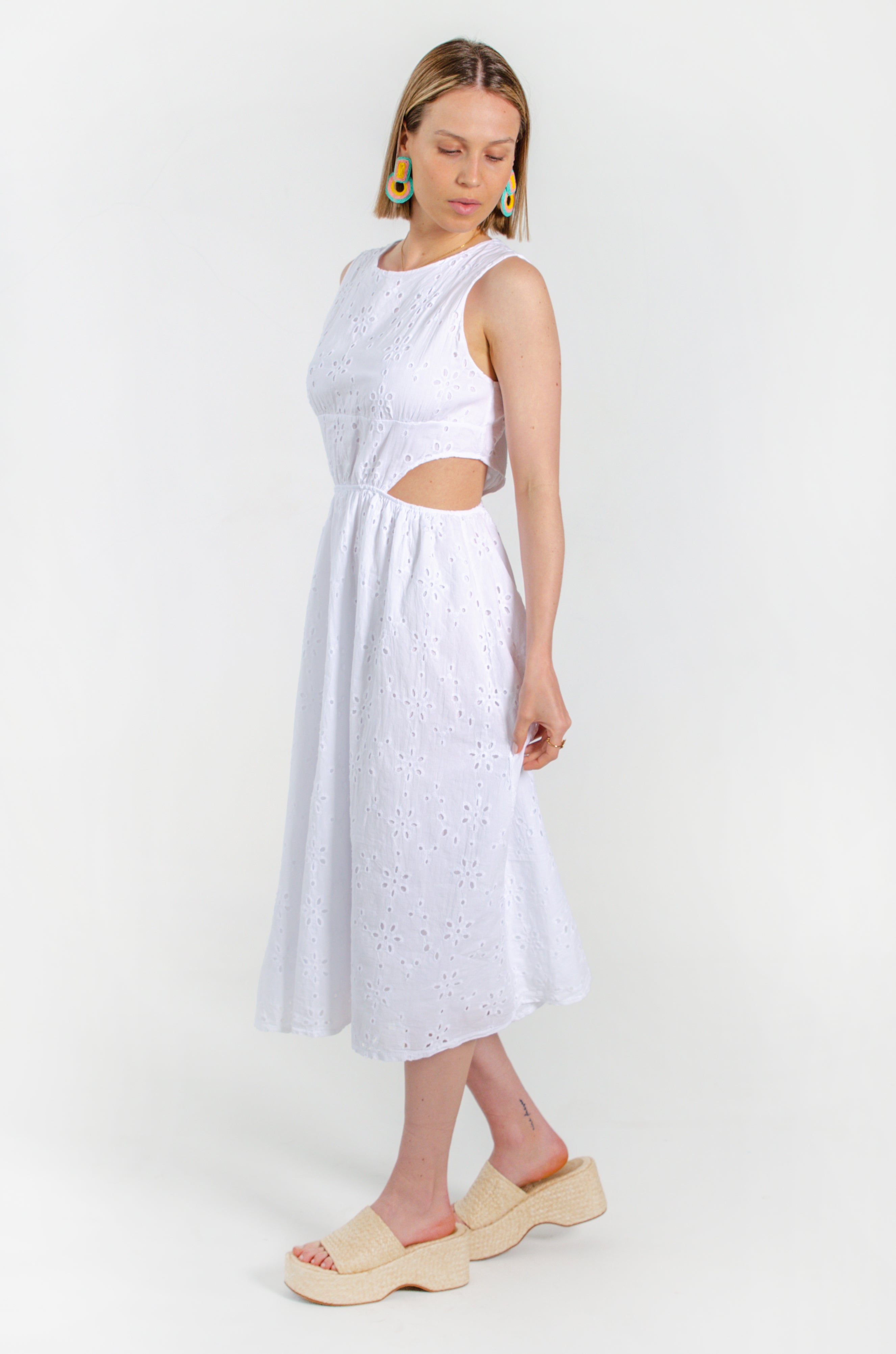 APRIL DRESS // WHITE