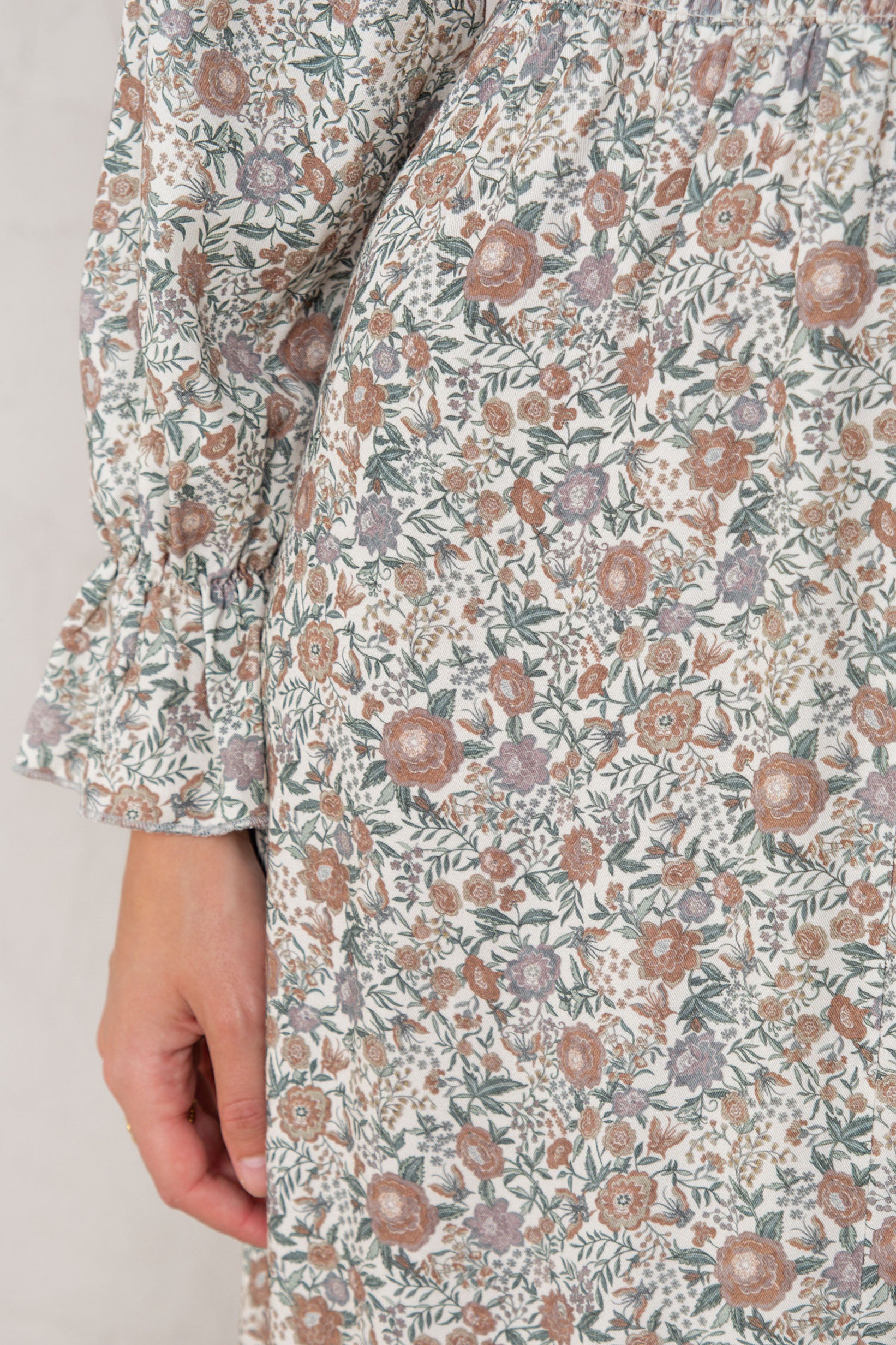 VESTIDO ALICIA //  FLORES CRUDO