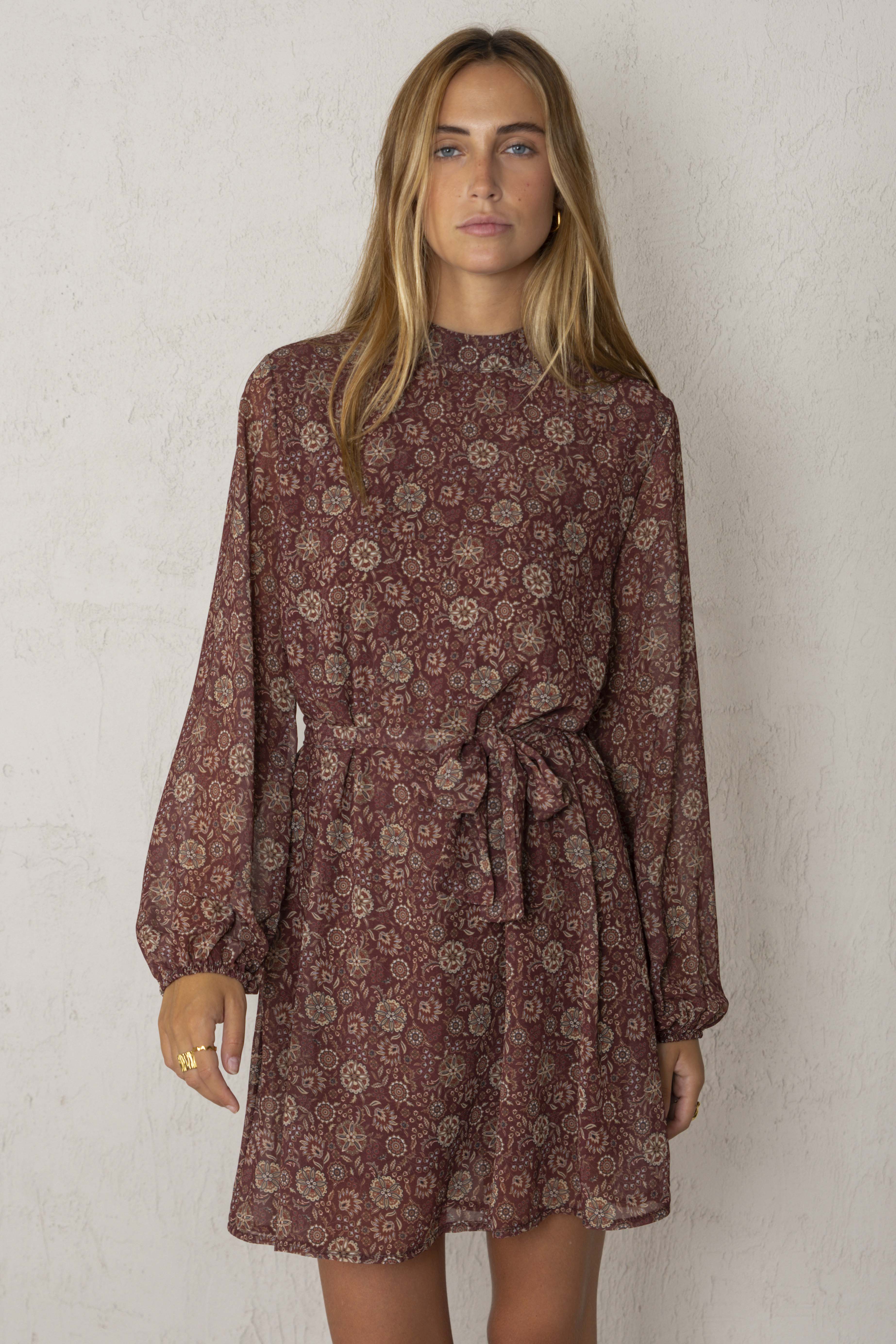 VESTIDO BETTINA // GRANATE